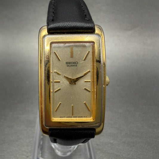 Seiko Tank Watch Women 20mm Champagne Dial Gold Tone 1N00-5G49 New Battery0