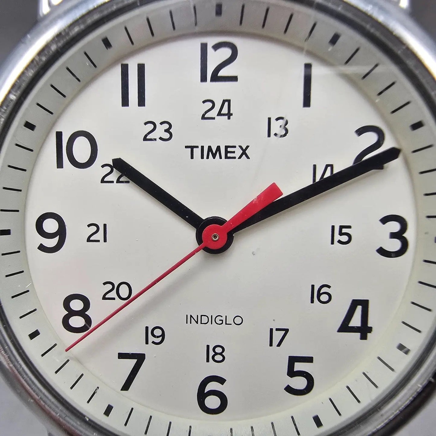 Timex Weekender Watch Men 38mm White Dial Silver Tone READ!!!!!! T2N651 New Batt1