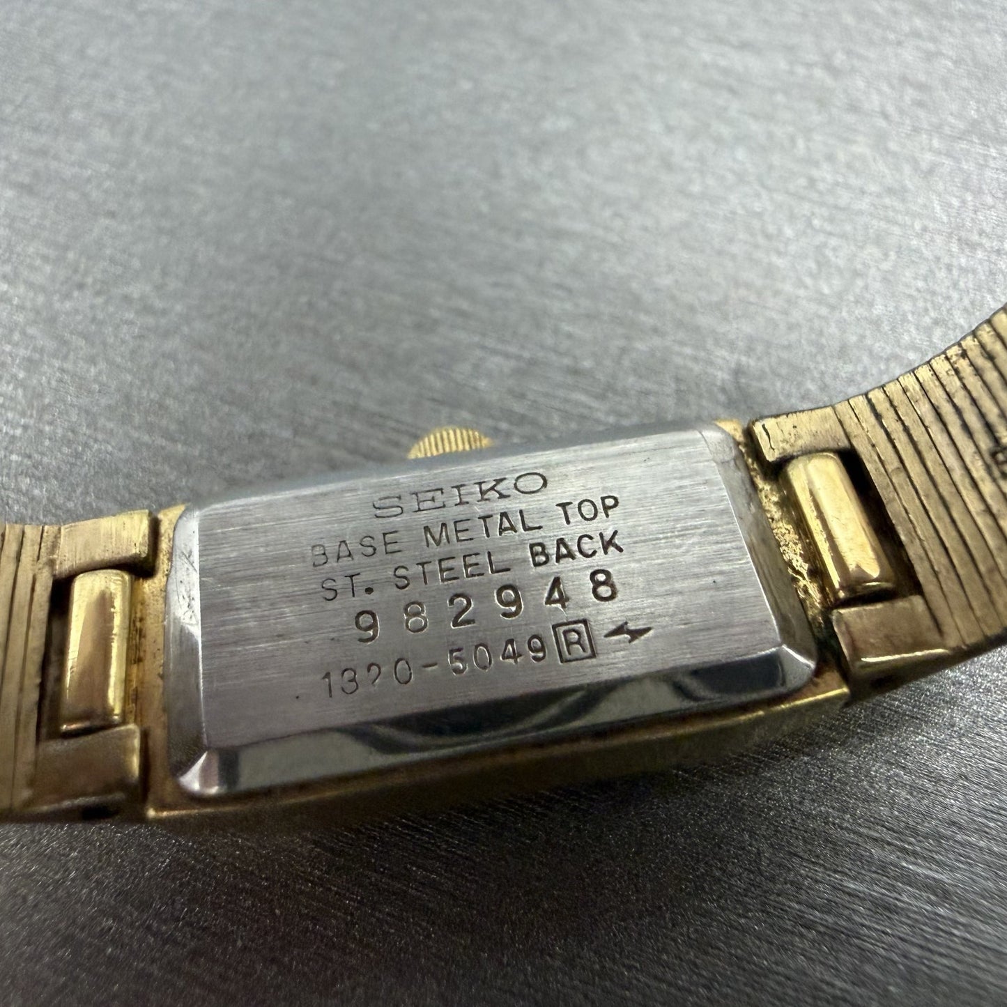 Seiko Watch Women 12mm Gold Dial Gold Tone Rectangle 1320-5049 New Battery VTG9