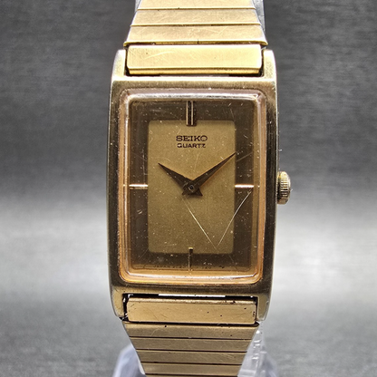 Seiko Tank Watch Women 17mm Gold Dial Gold Tone Rectangle 2C20-5830 New Battery0