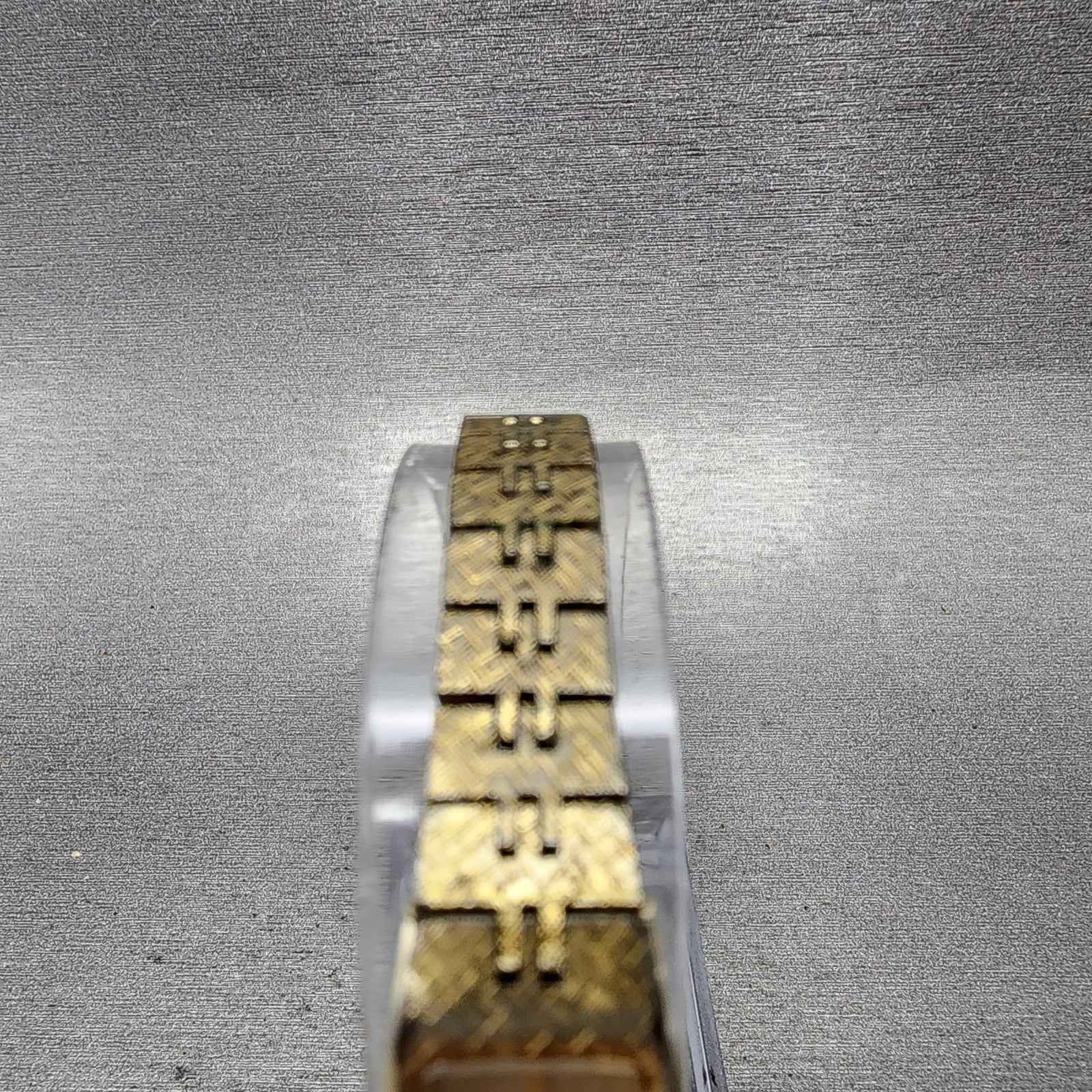 Seiko Tank Watch Women 13mm Champagne Dial Gold Tone 13205229 New Battery4