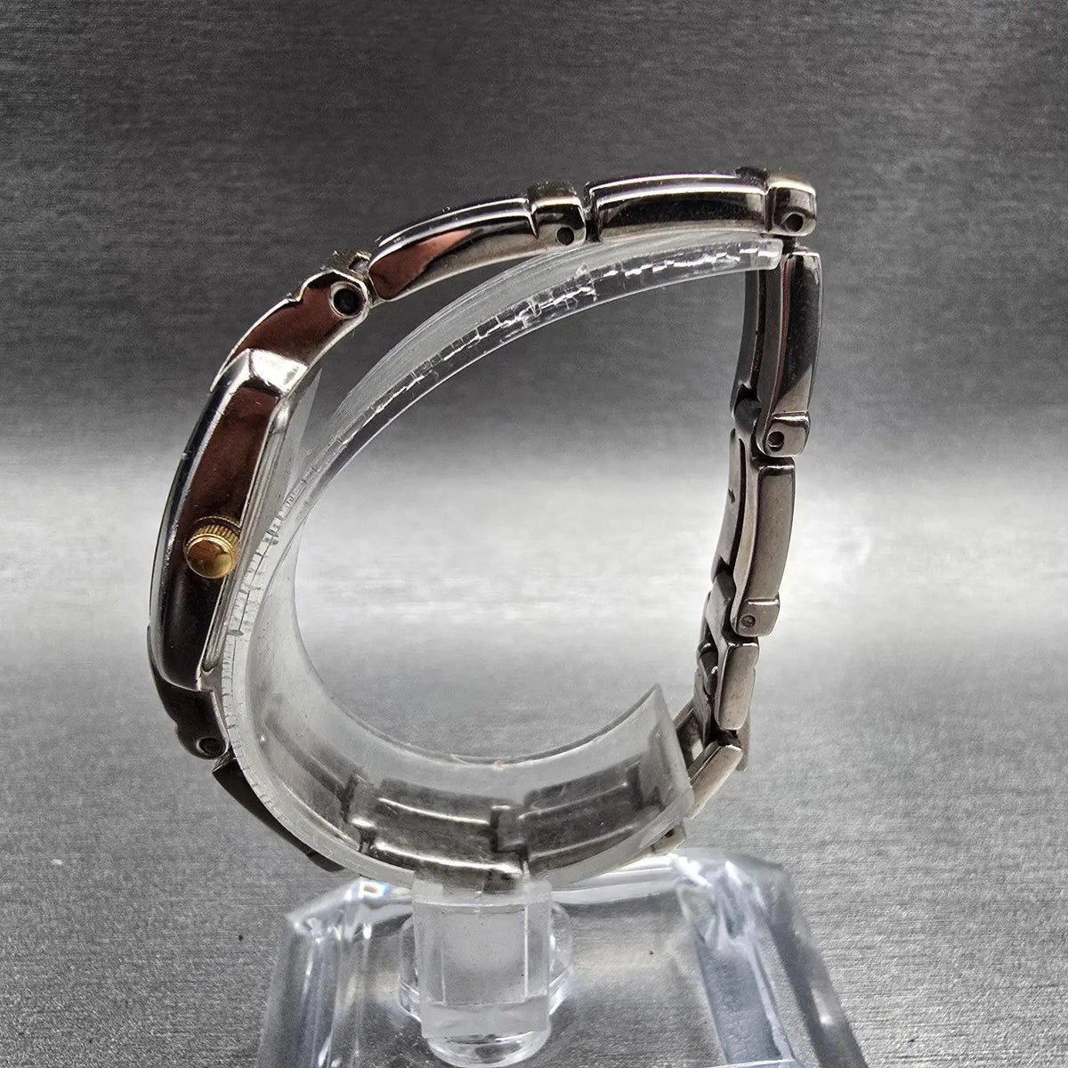 Citizen Tank Watch Women 14mm Champagne Dial Two Tone Rectangle New Battery VTG6