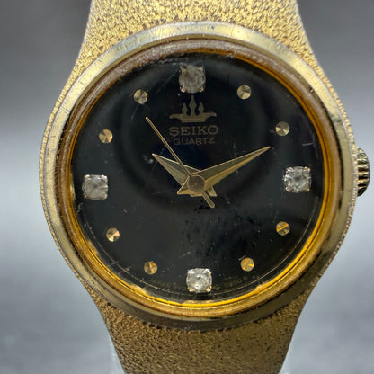 Seiko Watch Women 20mm Black Dial Gold Tone Round 8Y21-0020 New Battery Vintage1
