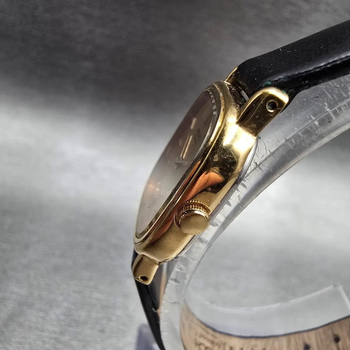 Seiko Watch Women 20mm Gold Dial Gold Tone Rectangle 2P20-5000 New Battery2