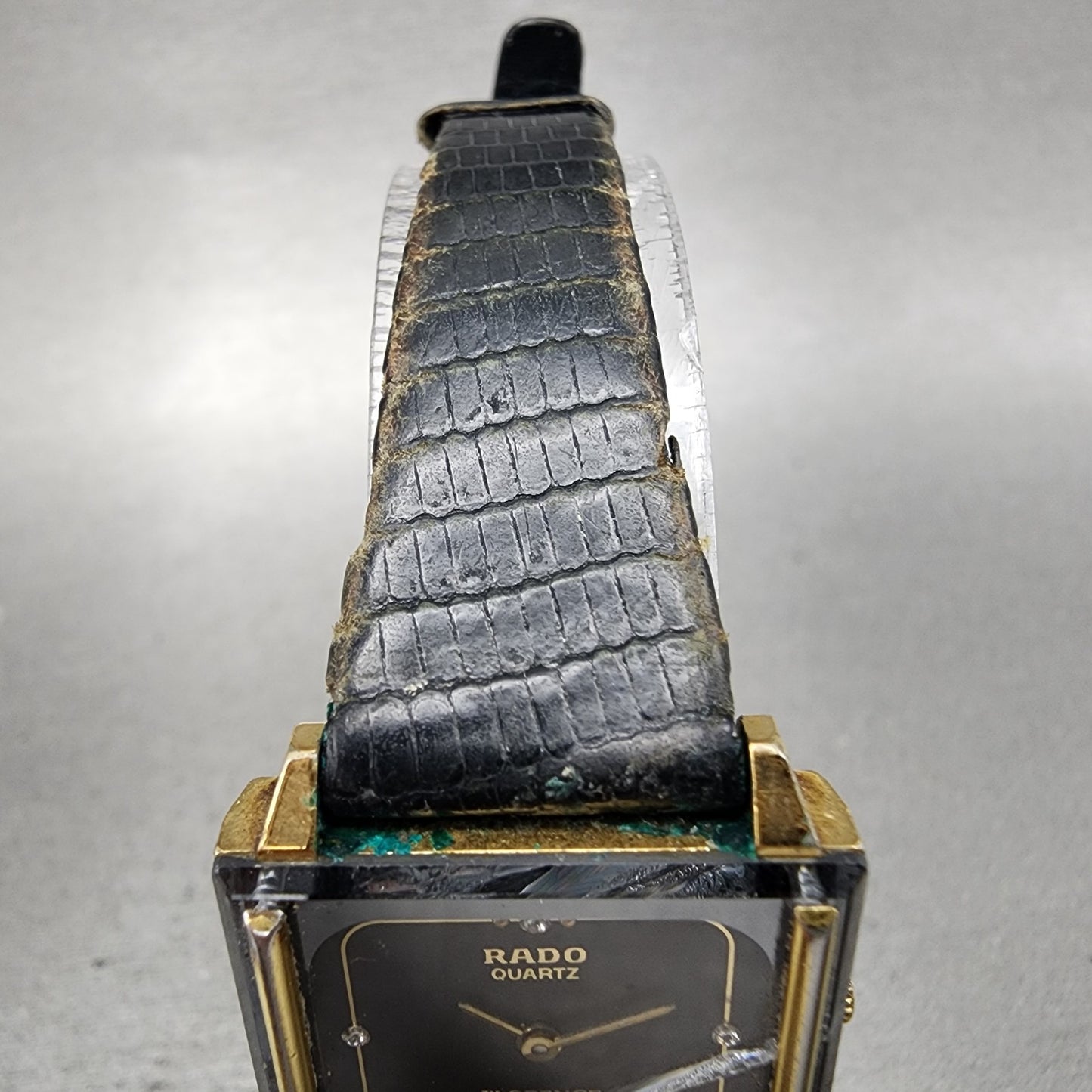 Rado Florence Tank Watch Women 24mm Black Dial Gold Tone Rectangle New Battery3