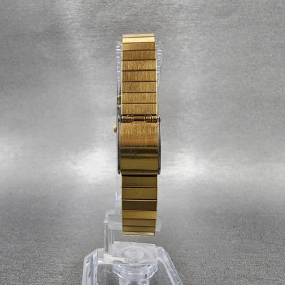 Seiko Tank Watch Women 17mm Champagne Dial Gold Tone Rectangle 2C205830 New Bat7