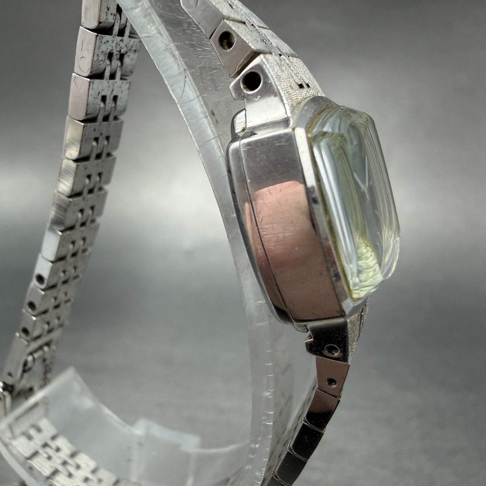 Seiko Special Watch Women 19mm Green Dial Silver Tone Manual 1140-3160 Runs3