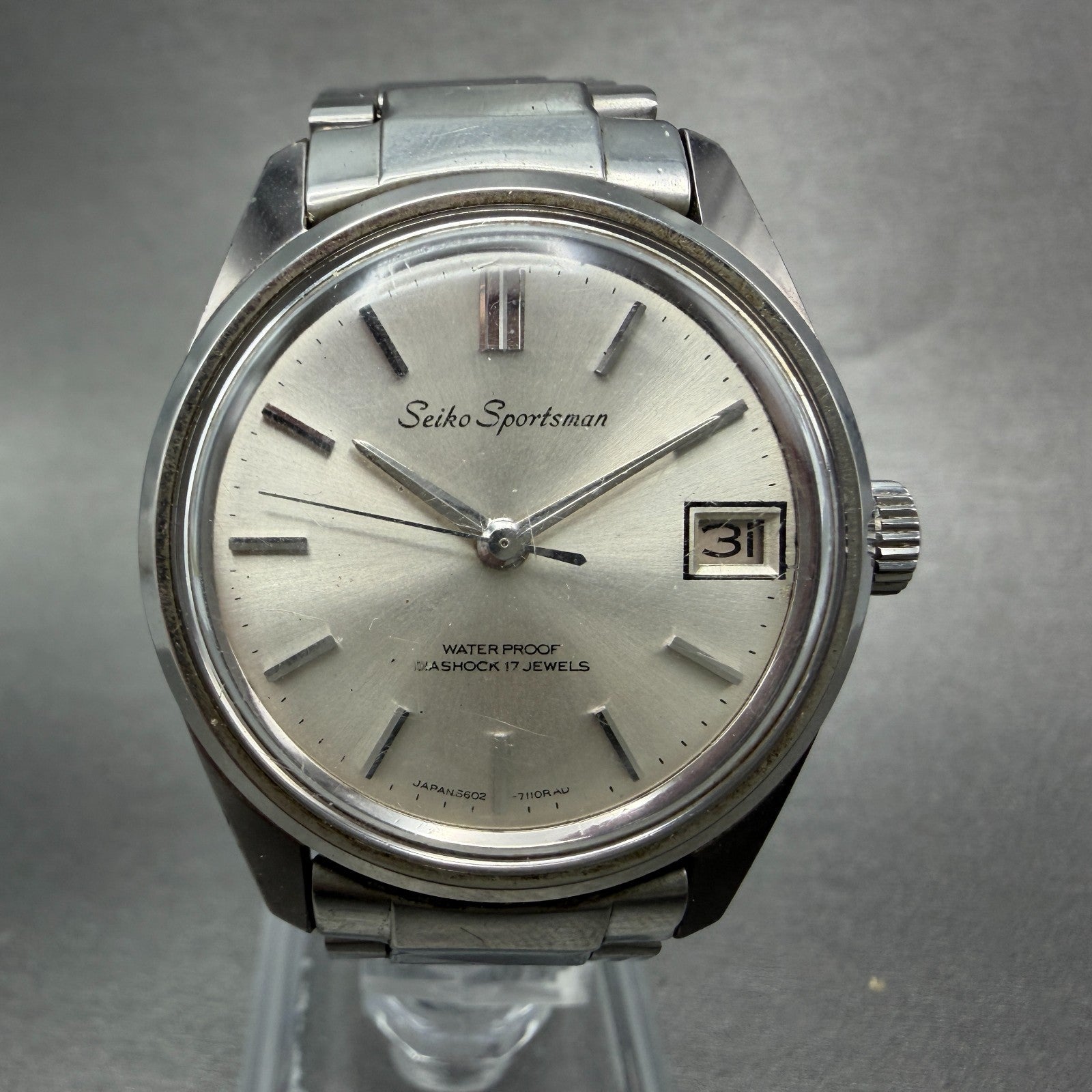 Seiko Sportsman Watch Men 34mm Silver Dial Silver Tone Date 6602-7030 Runs0