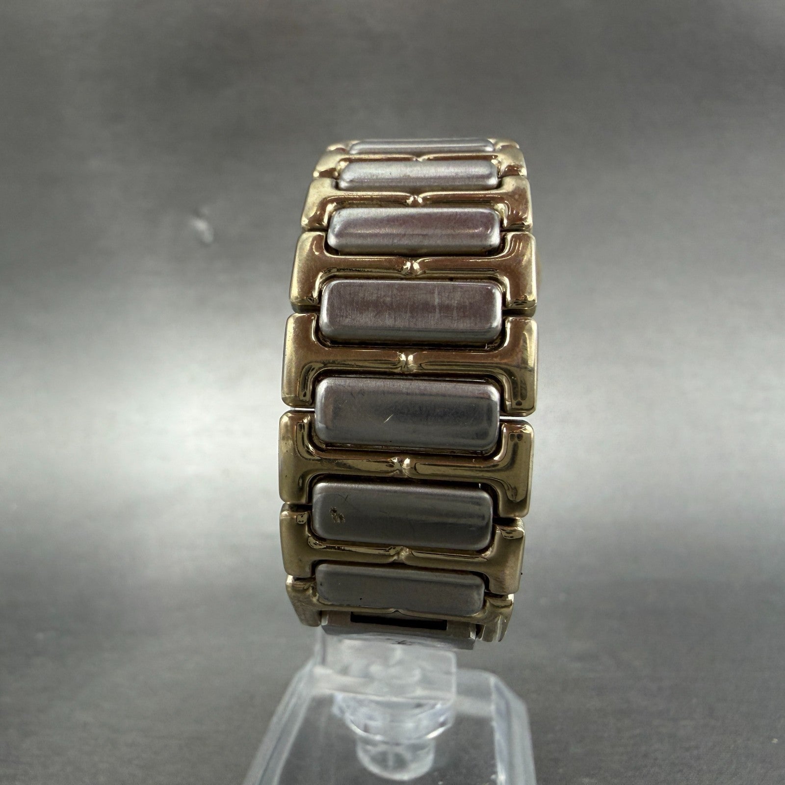 Yves Saint Laurent Watch Women 31mm White Dial Gold Tone Round NO CASEBACK PARTS8