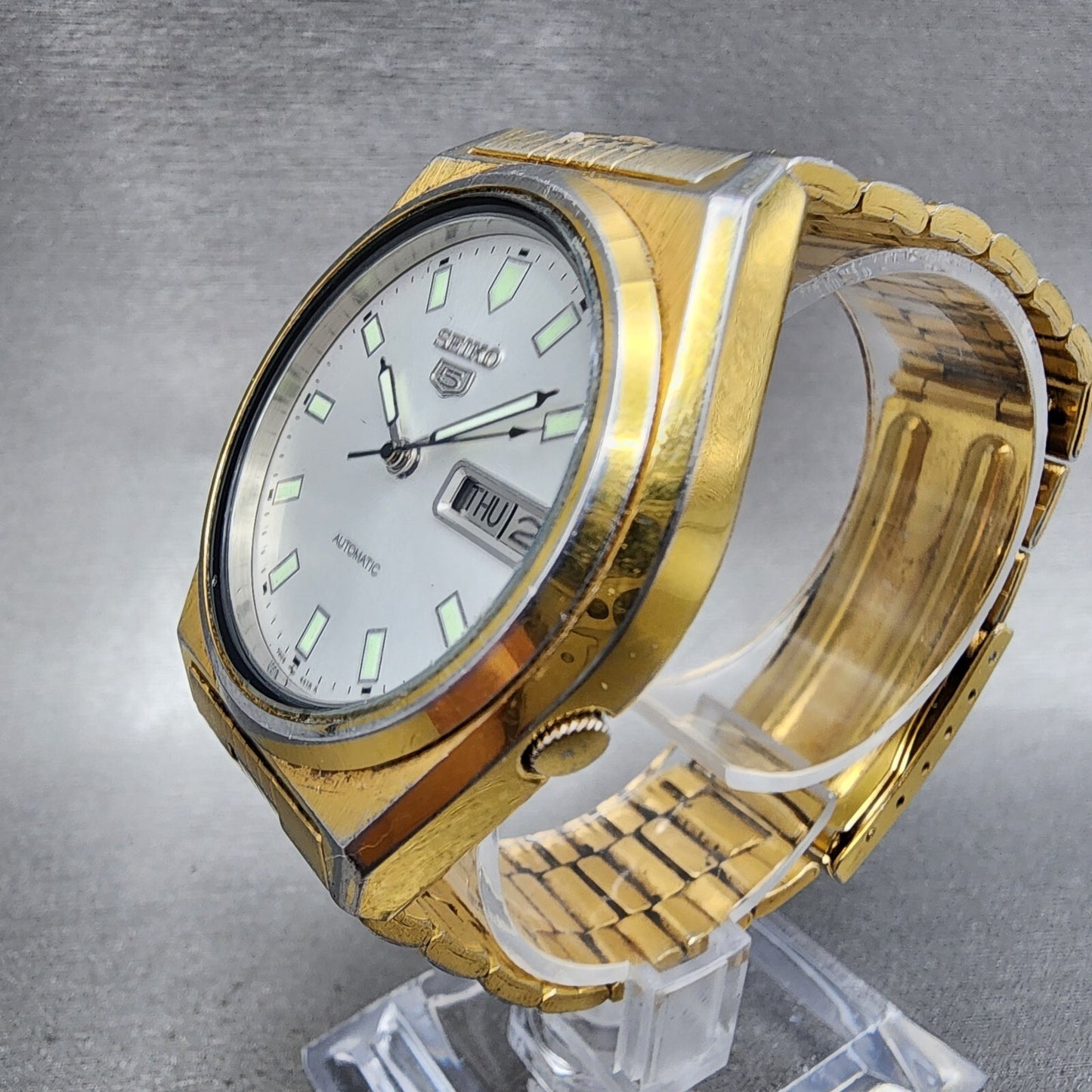 Seiko 5 Automatic Watch Men 38mm White Dial Gold Tone Daydate Round Runs