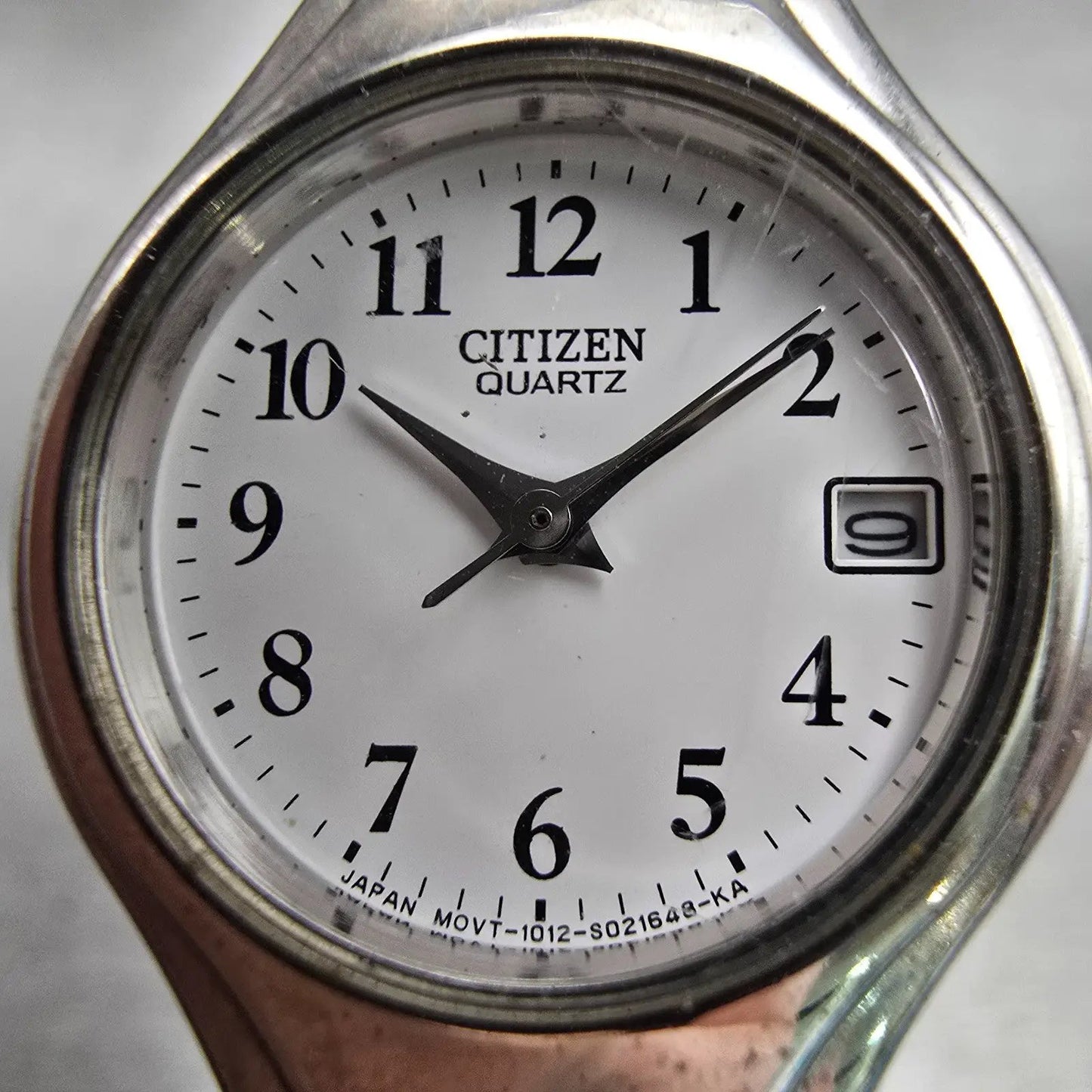 Citizen Watch Women 23mm White Dial Silver Tone Date Round 1012-S011615 New Batt1