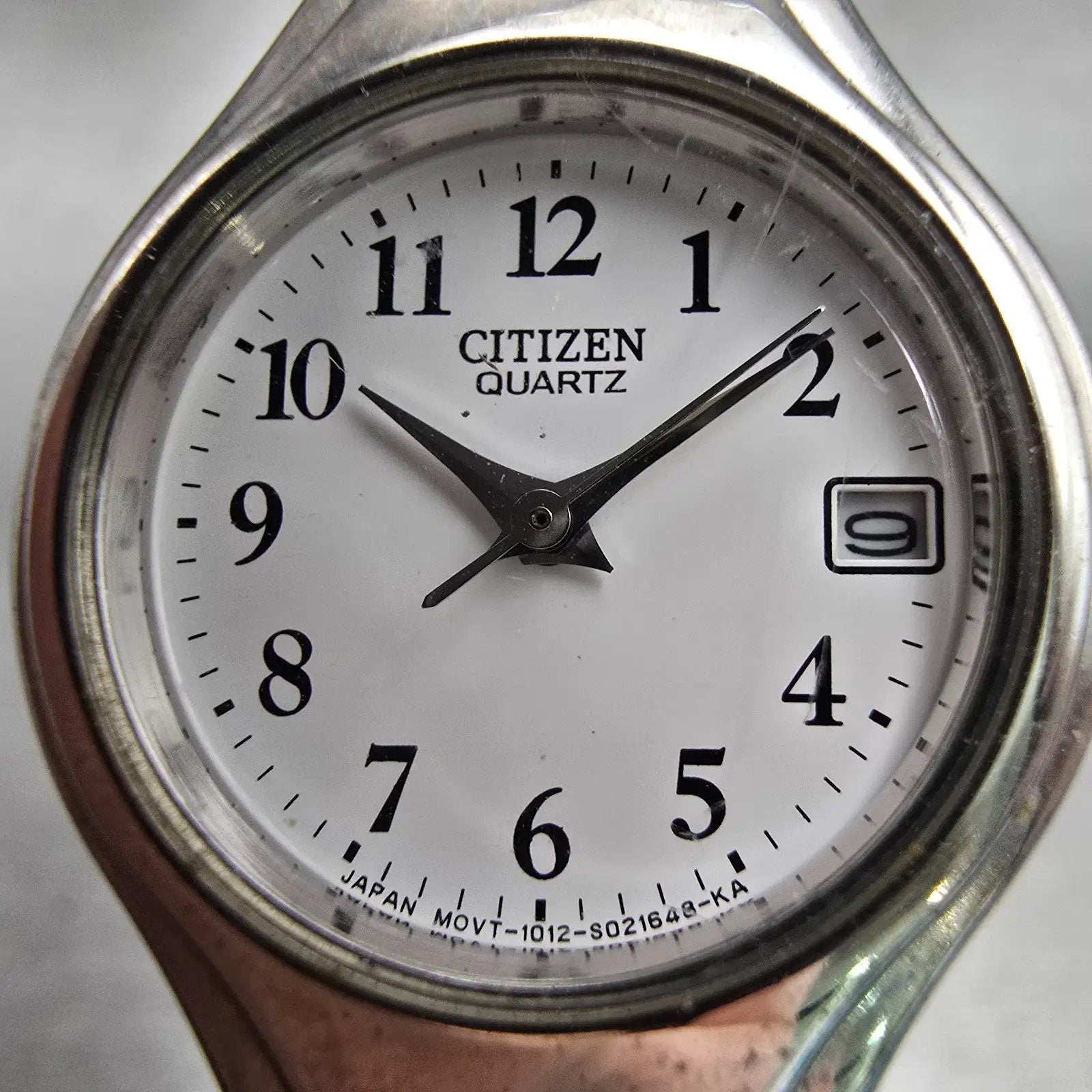 Citizen Watch Women 23mm White Dial Silver Tone Date Round 1012-S011615 New Batt1