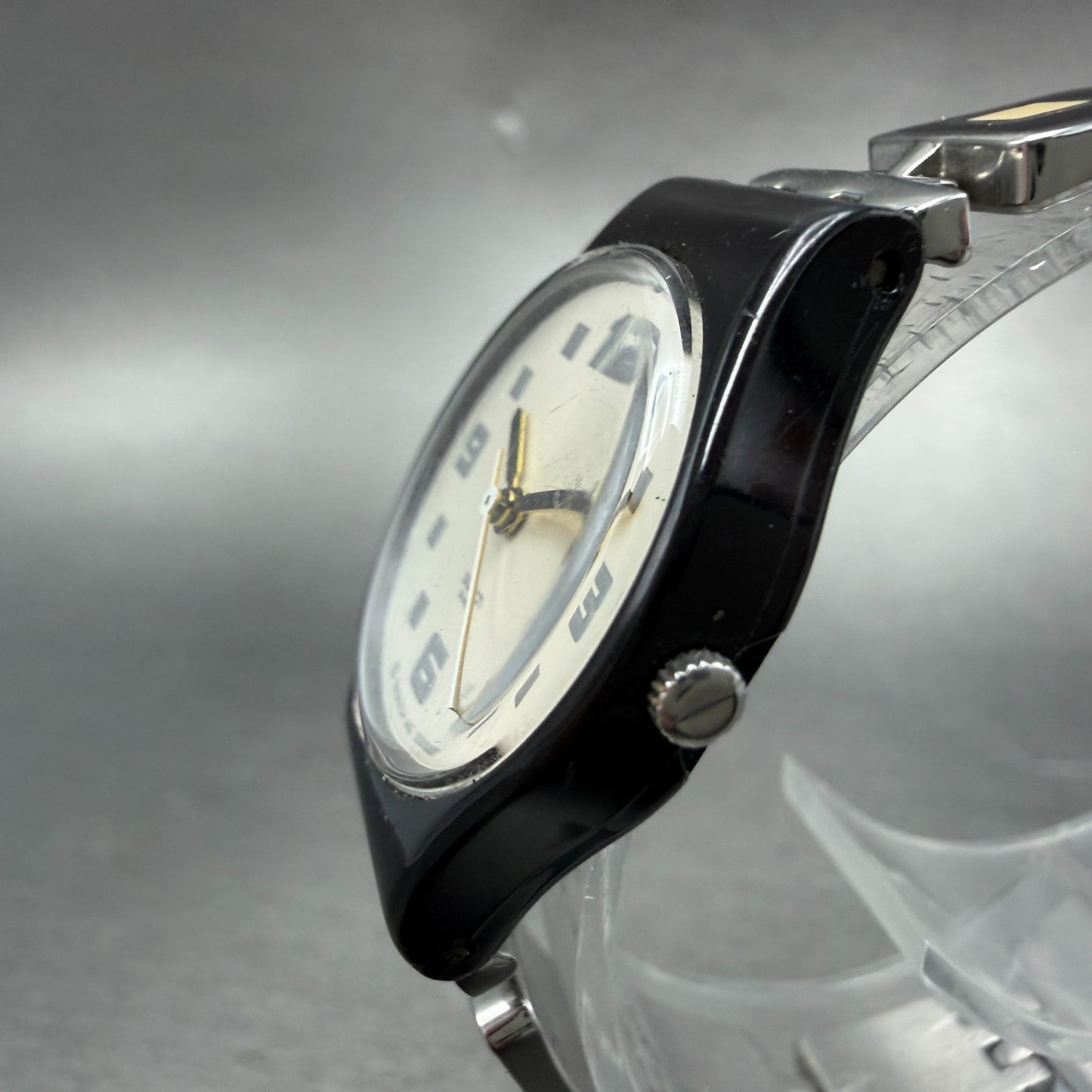 Swatch Cheeseboard Watch Women 25mm Silver Dial Black LB160G New Battery2