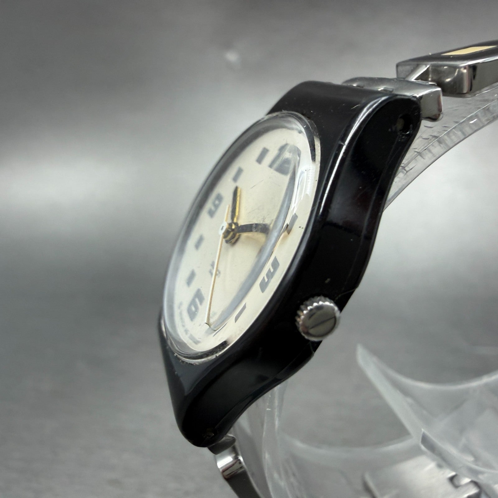 Swatch Cheeseboard Watch Women 25mm Silver Dial Black LB160G New Battery2