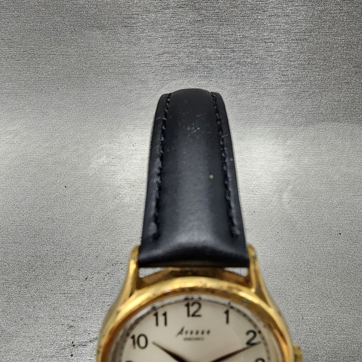 Seiko Avenue Watch Men 31mm White Dial Gold Tone Round 2g286090 New Battery4