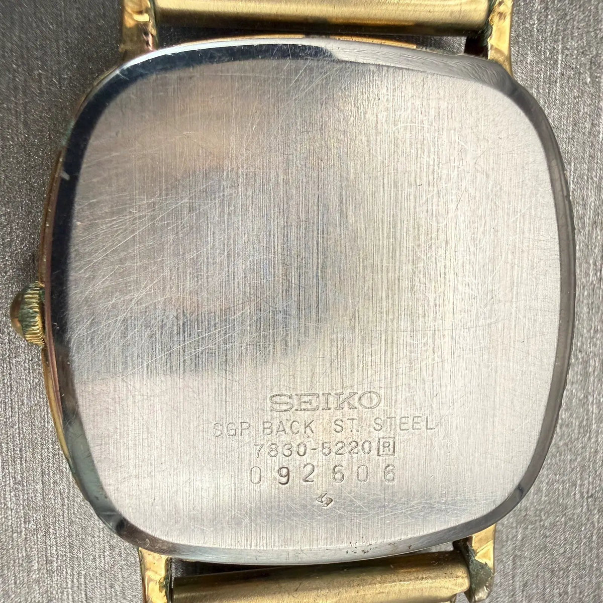 48304887