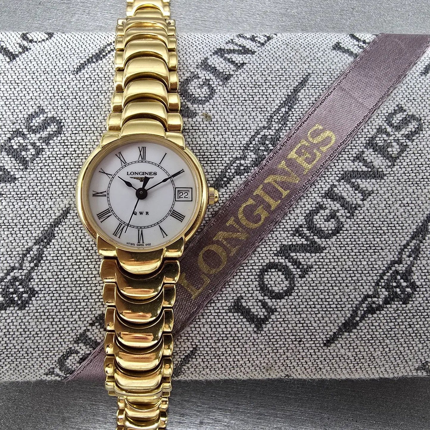 Longines QWR Watch Women 22mm White Dial Gold Tone Date Round New Battery0