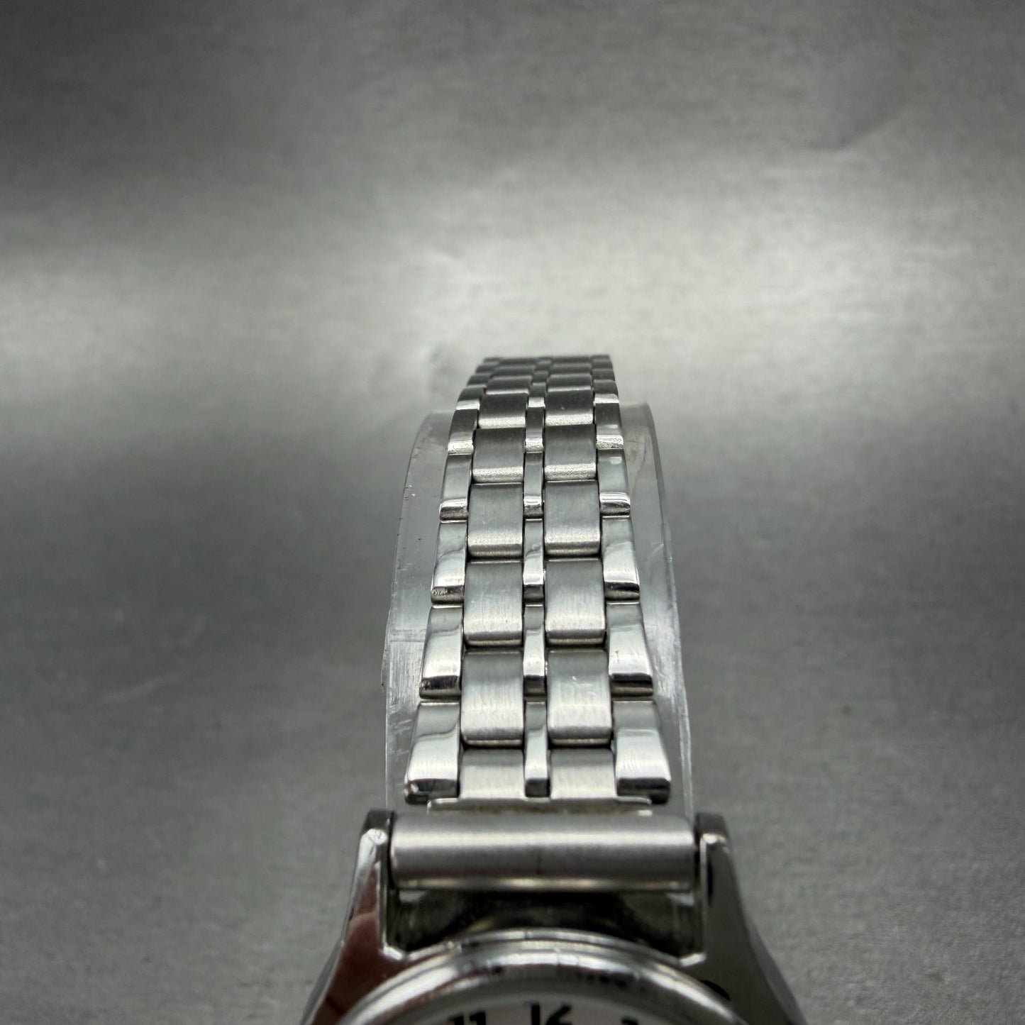 Casio Watch Women 25mm White Dial Silver Tone Round LQ-410 New Battery VTY4