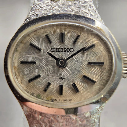Seiko Watch Women 17mm Silver Dial Silver Tone Oval 11-7619 Manual Wind Runs VTG1