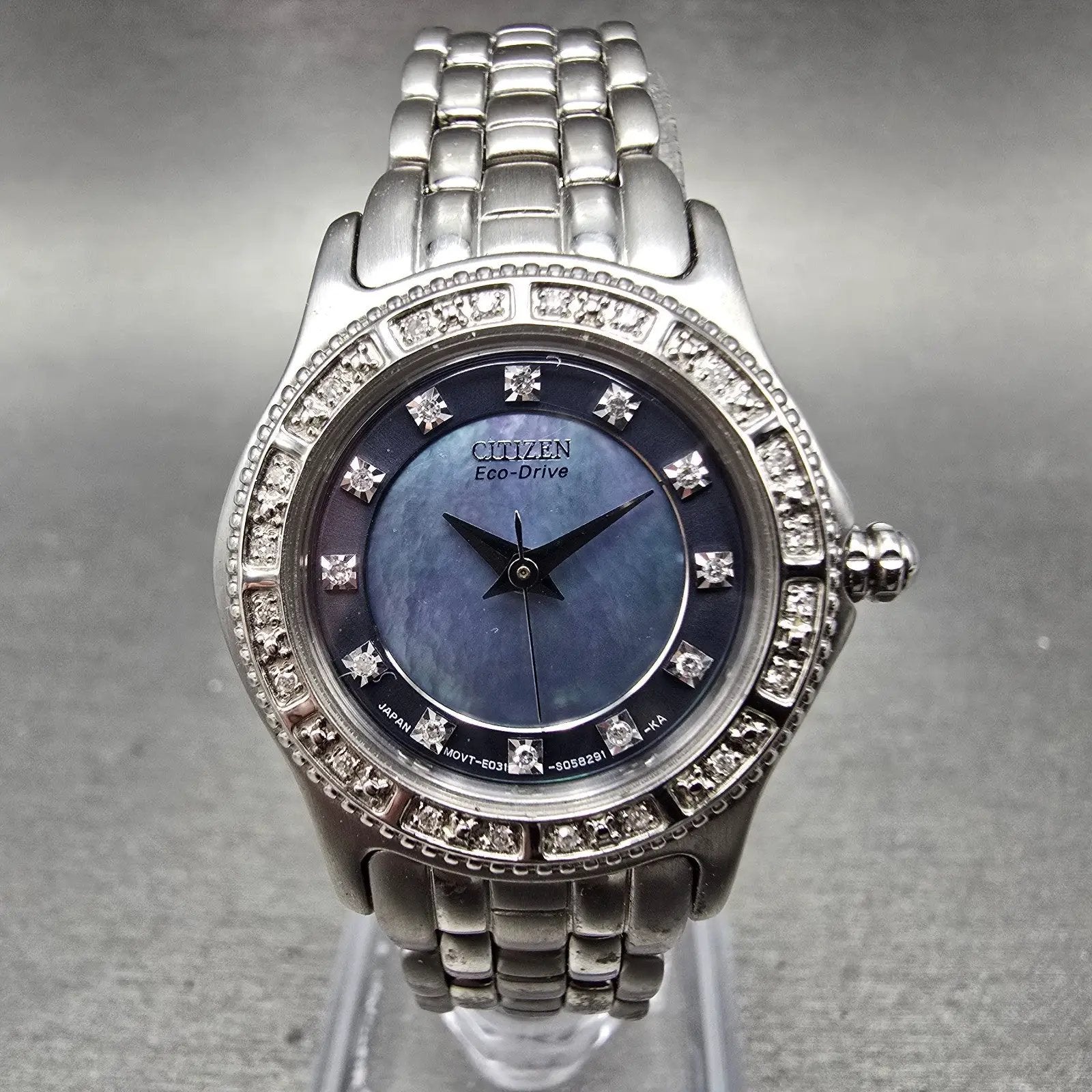 Citizen ECo-Drive Watch Women 26mm MOP Dial Silver Tone Round E031-S034744 Runs0