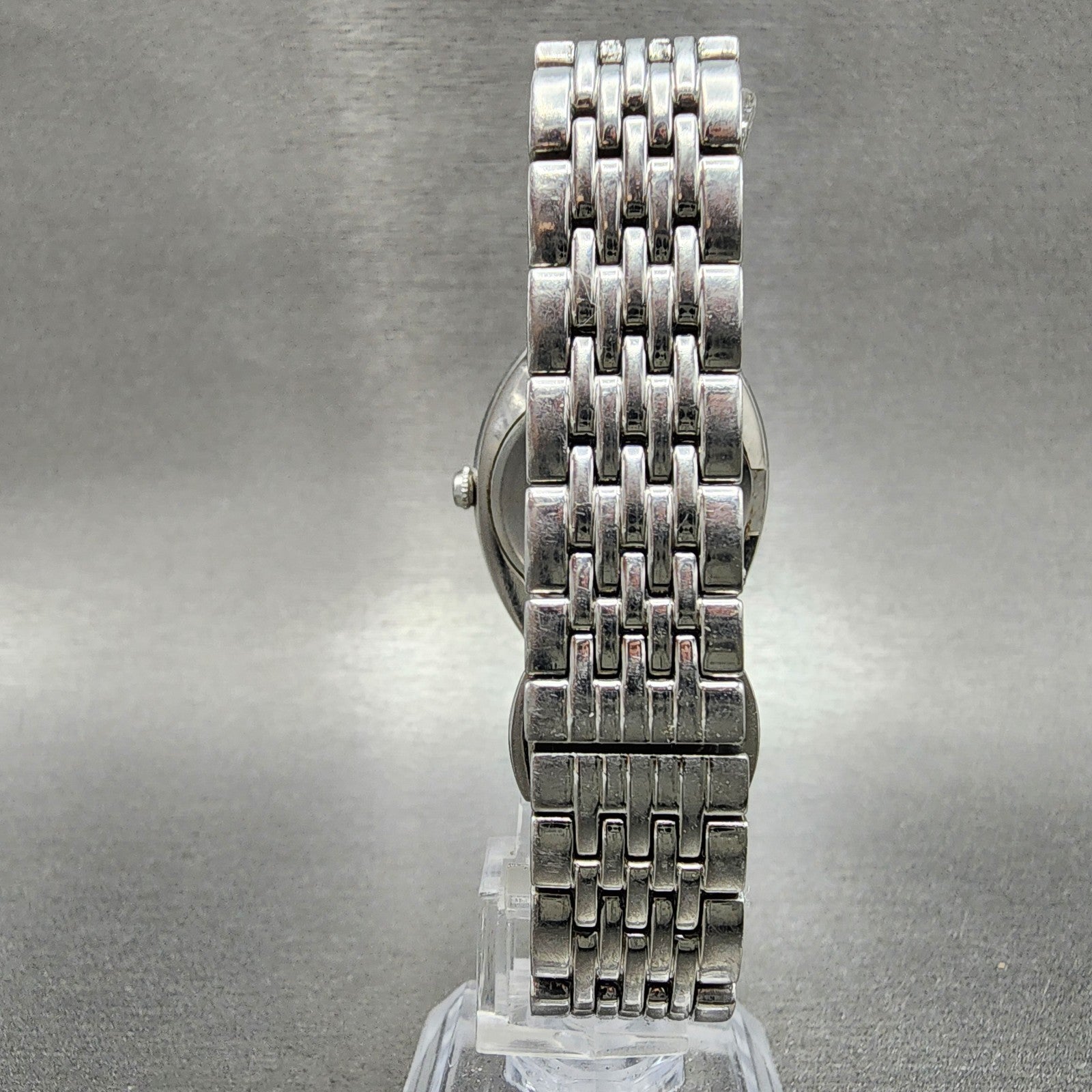 Bulova Diamond Watch Women 30mm Silver Dial Silver Tone 96R212 New Battery7