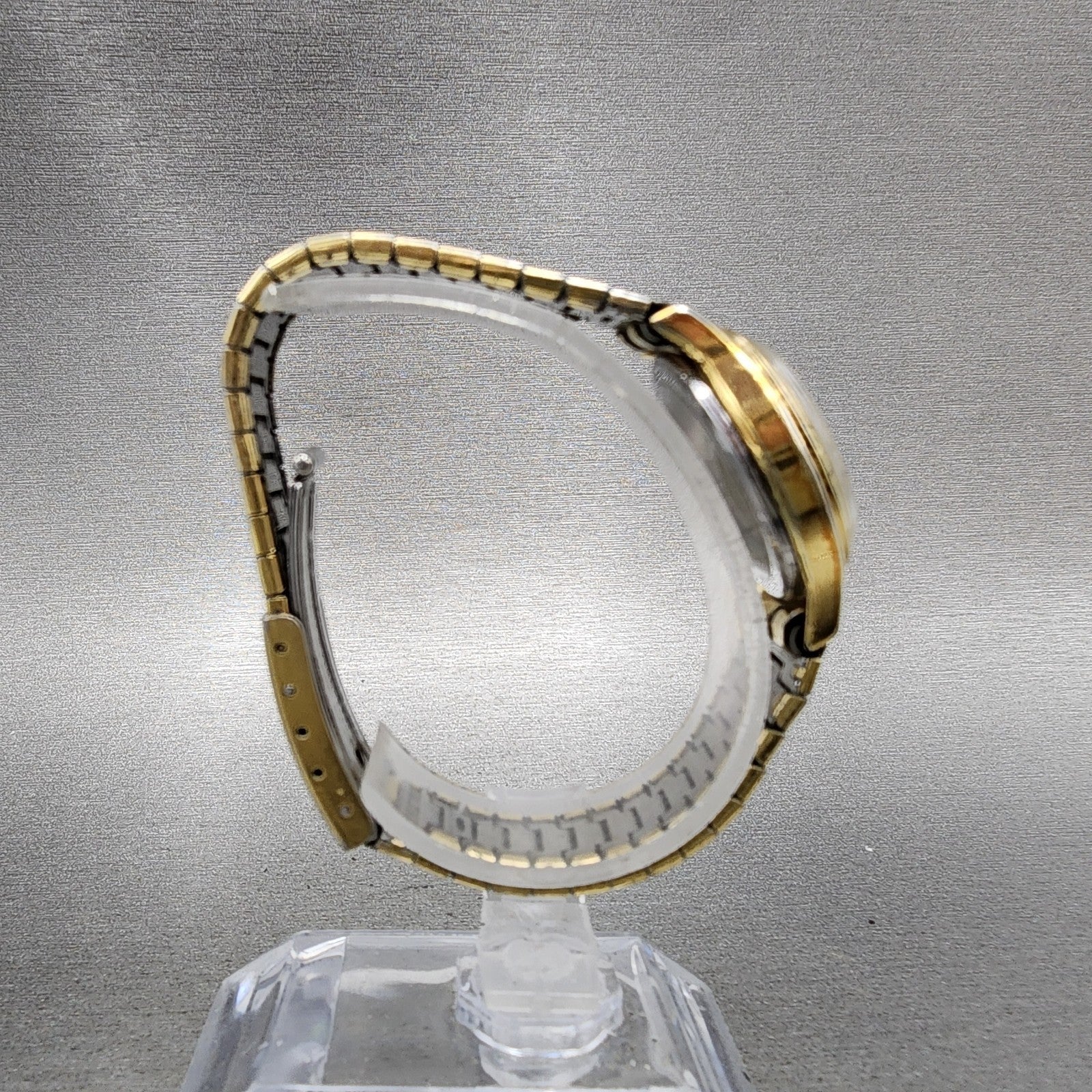 Seiko Watch Women 25mm Champagne Dial Gold Tone Manual Round 11040250 Runs8