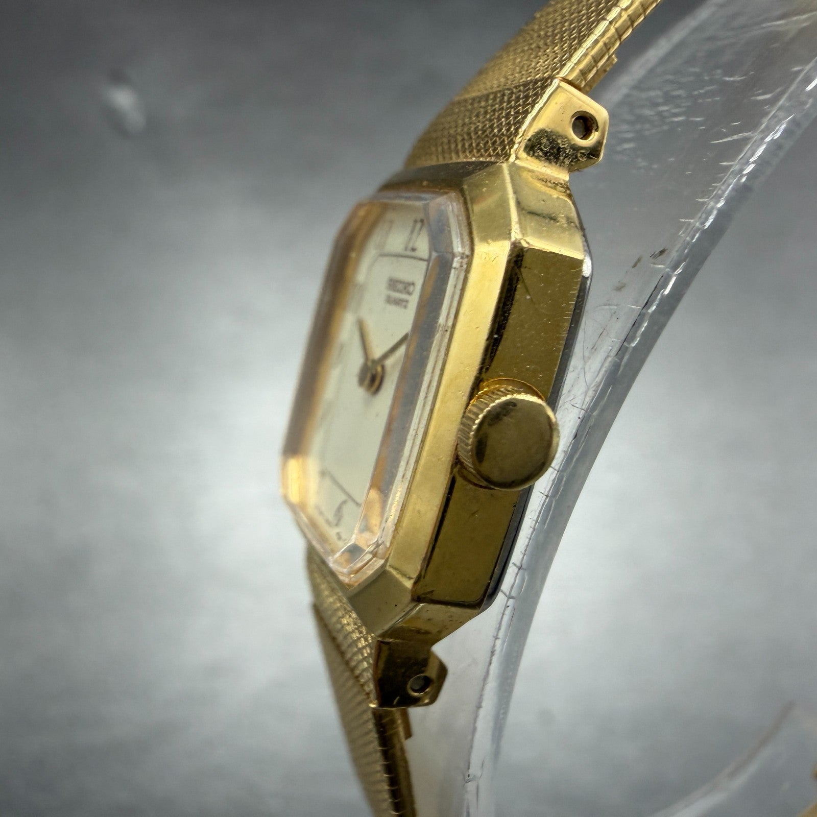 Seiko Watch Women 17mm Cream Dial Gold Tone Octagon 4N00-5139 New Batt Vintage2