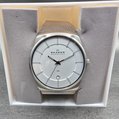 Skagen Watch Men 40mm Silver Dial Silver Tone Date Round 780XLSS New Battery1