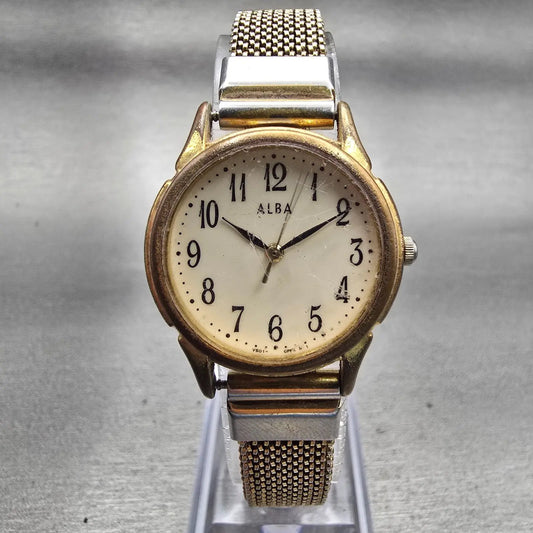 Seiko Alba Watch Women 25mm Ivory Dial Gold Tone Round V501-0ET0 New Battery VTG0