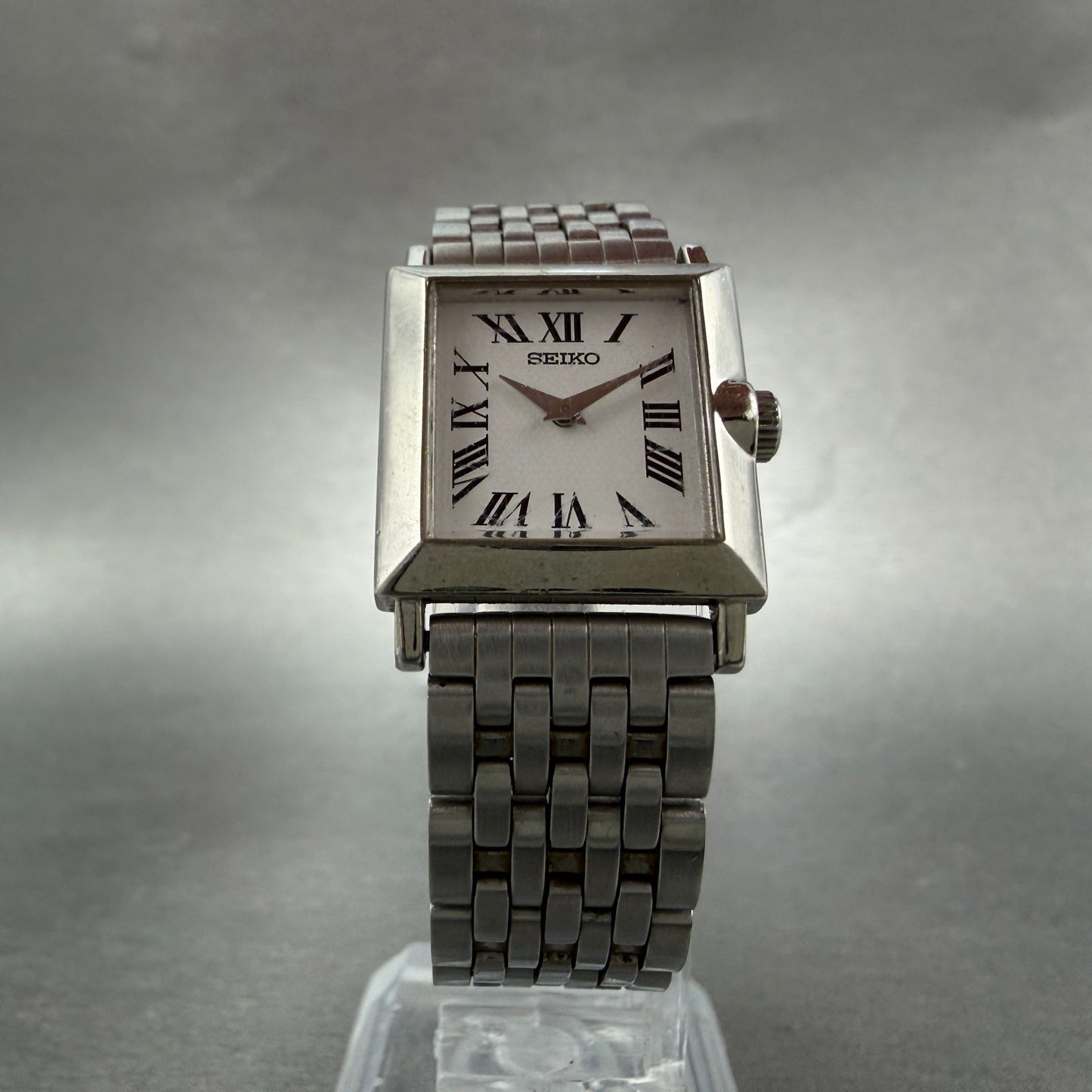 Seiko Tank Watch Women 20mm White Dial Silver Tone Square V400-6530 New Battery25