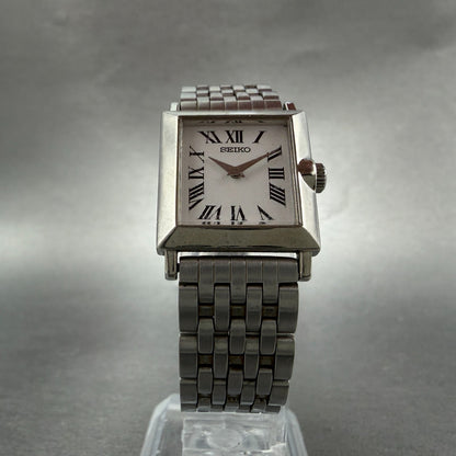 Seiko Tank Watch Women 20mm White Dial Silver Tone Square V400-6530 New Battery25