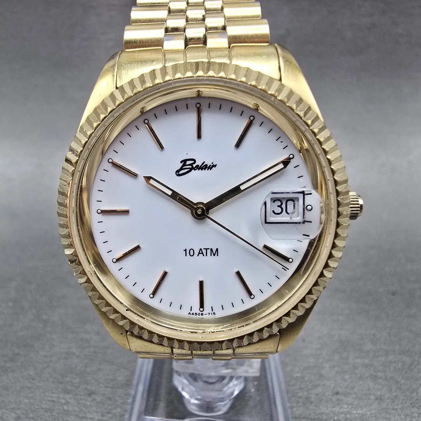 Belair Watch Men 35mm White Dial Gold Tone Date Round New Battery0