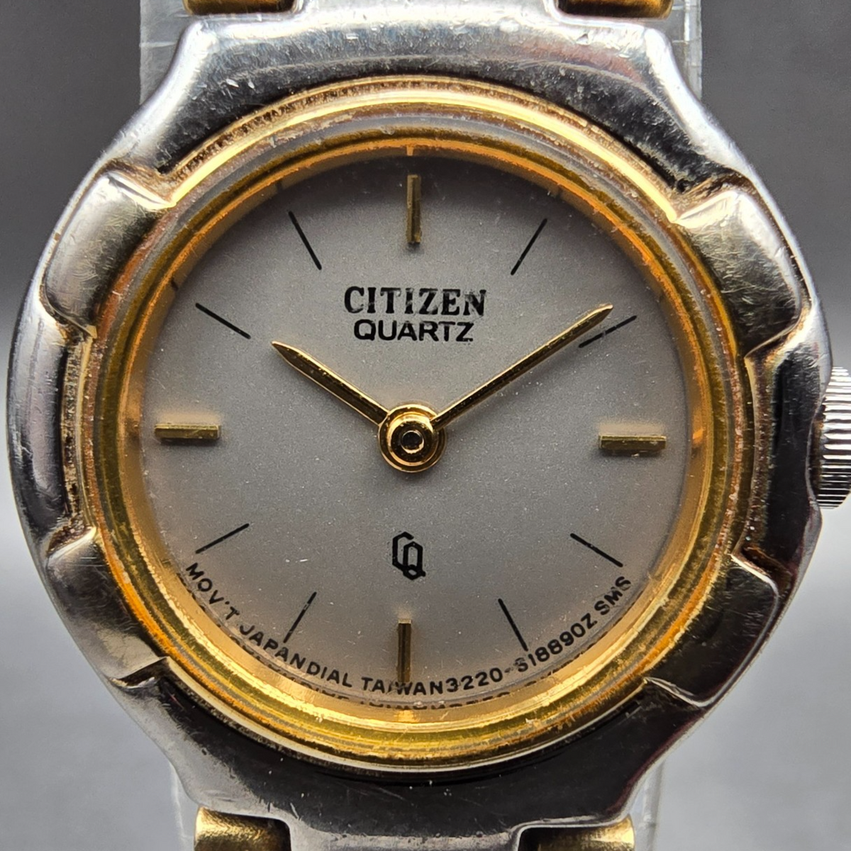 Citizen CQ Watch Women 21mm Gray Dial Two Tone Round 3220-S05154 New Battery 671