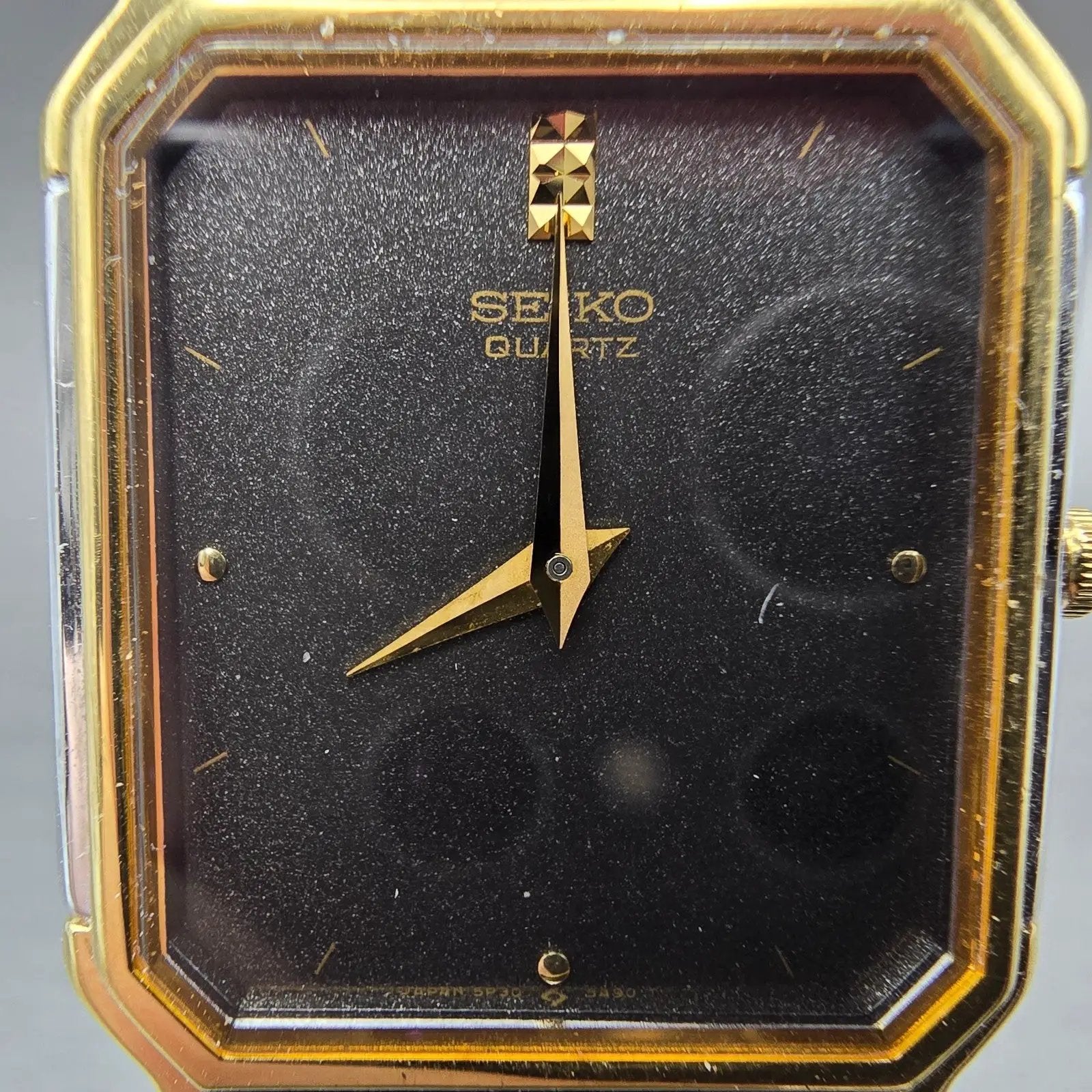 Seiko Tank Watch Men 26mm Black Dial Two Tone Rectangle 5P30-5A79 PARTS Vintage2