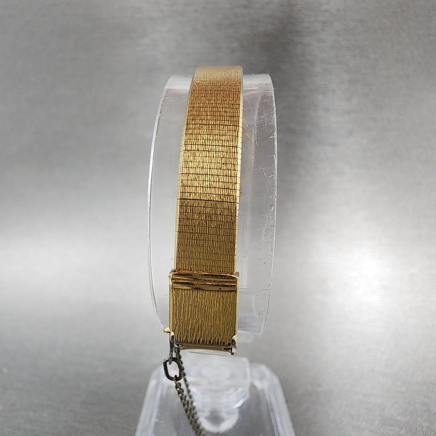 Seiko Watch Women 17mm Gold Dial Gold Tone Oval 54205159 New Battery7
