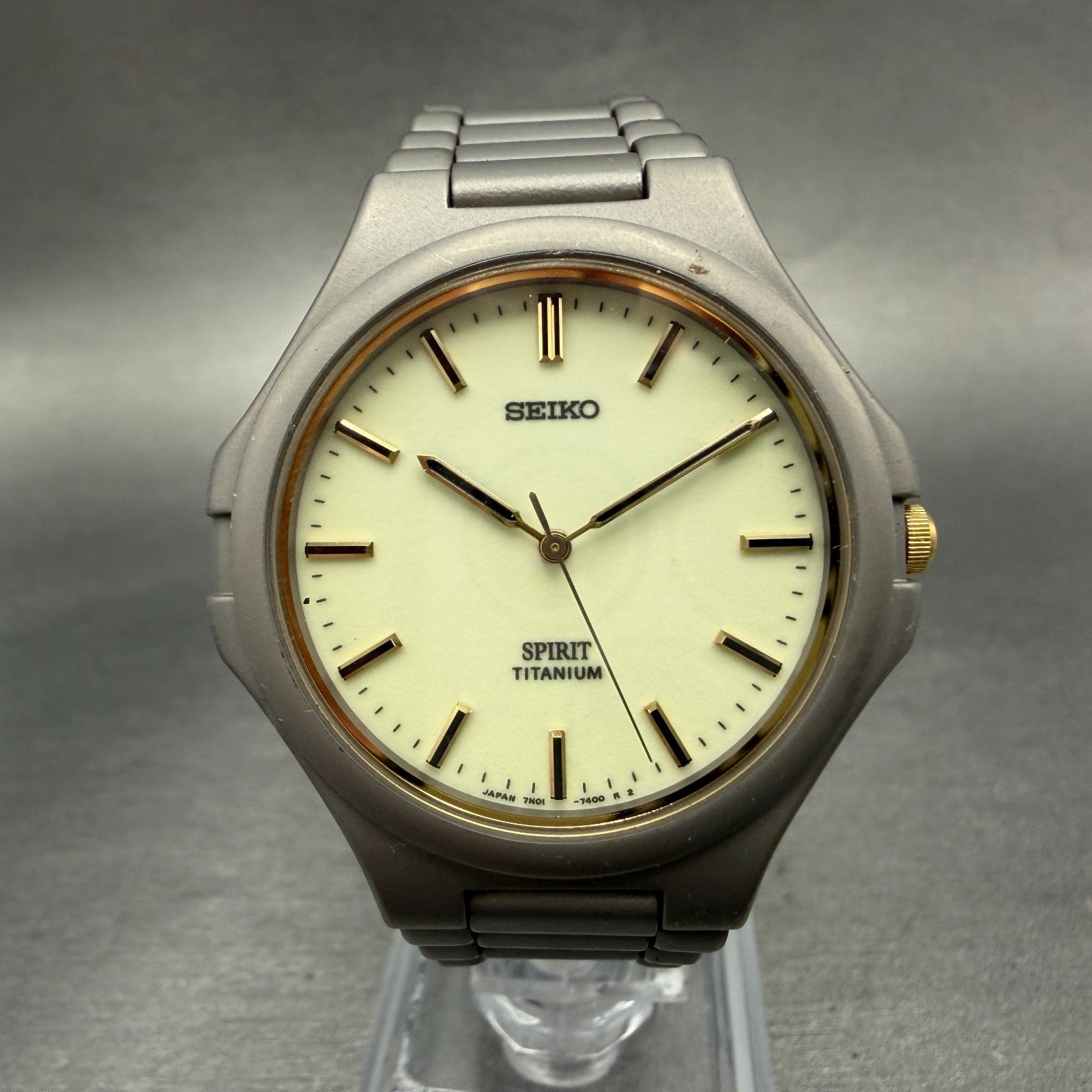 Seiko Spirit Watch Men 35mm Luminous Dial Titanium Round 7N01-7100 New Battery0