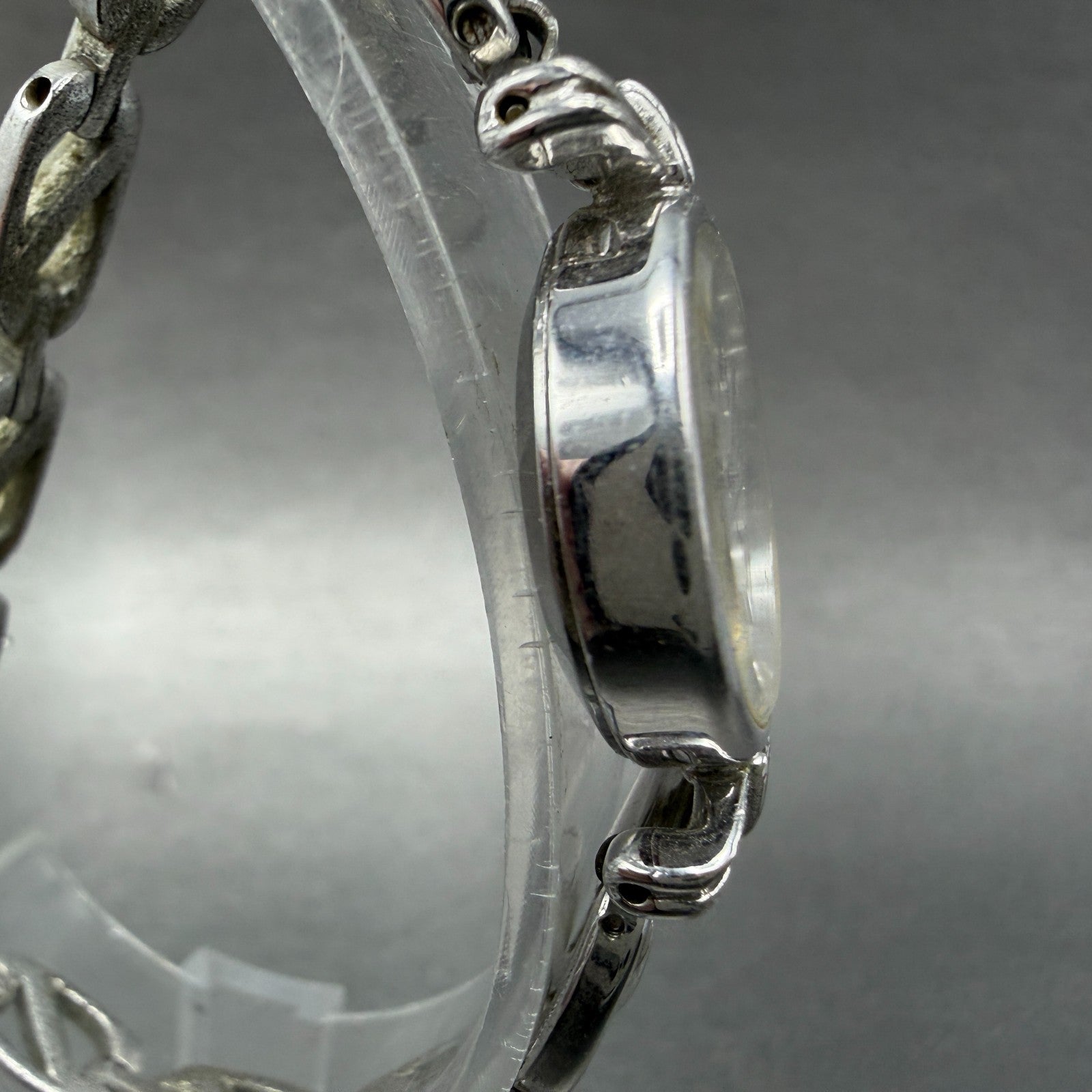 Seiko Watch Women 21mm Silver Dial Silver Tone Round 1421-0030 New Battery3