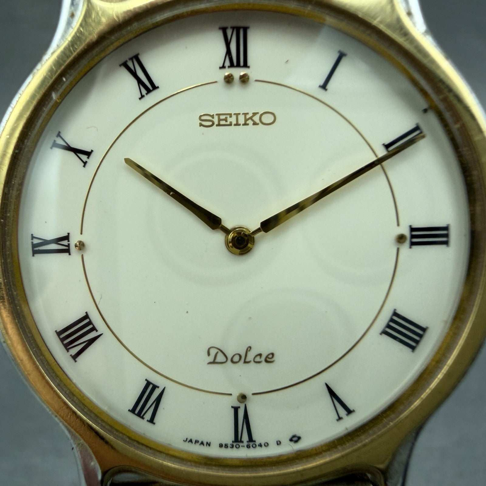 Seiko Dolce Watch Men 31mm White Dial Two Tone Round 9530-6040 New Battery1