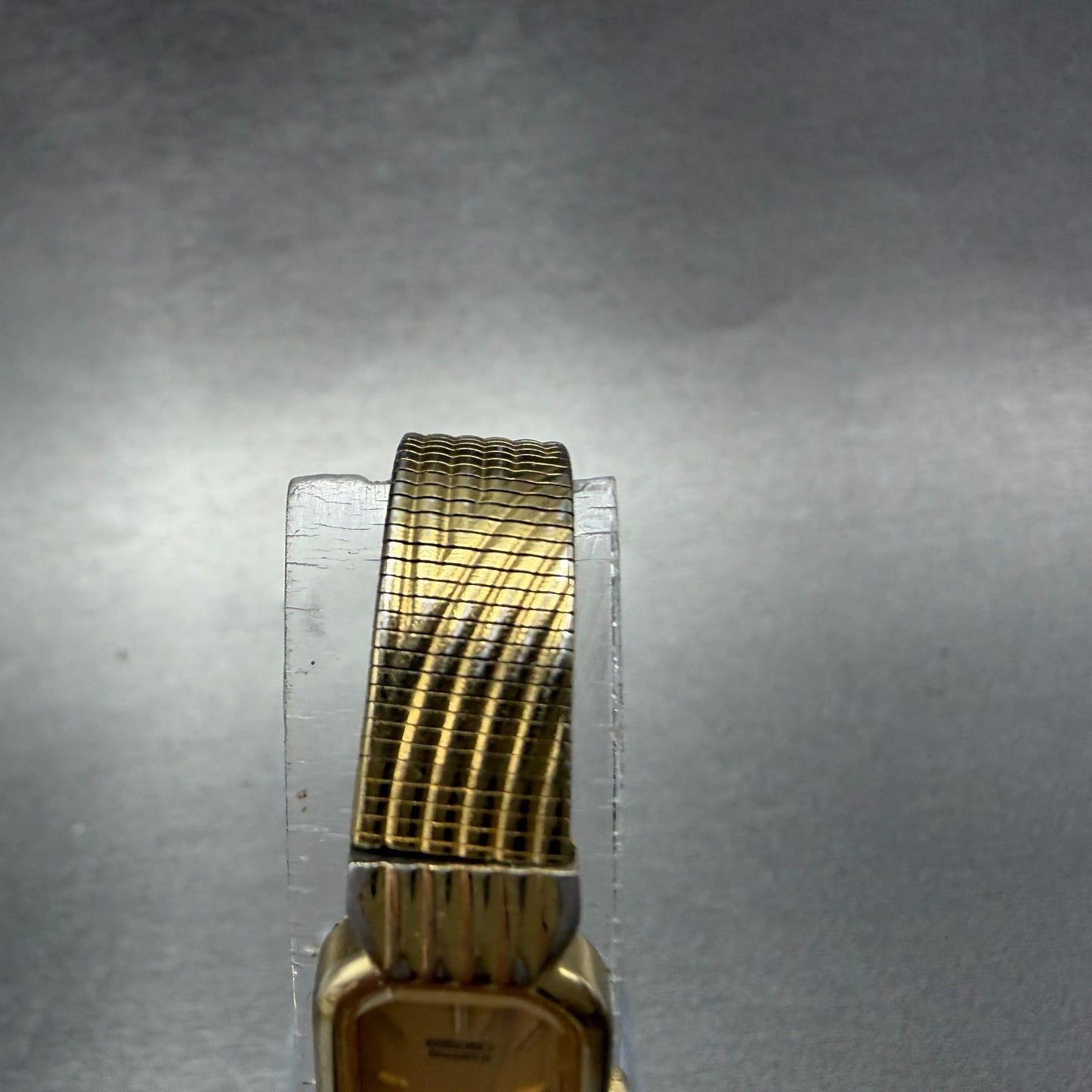 Seiko Tank Watch Women 13mm Champagne Dial Gold Tone 2e20-6019 New Battery UJH4