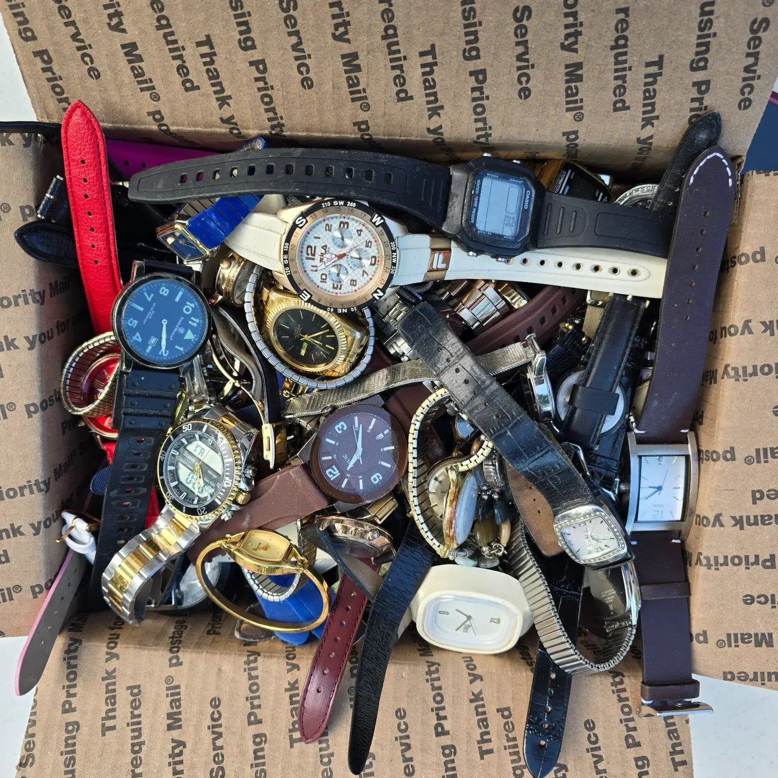 Watch Lot Men Women Citizen Fossil Wenger Stauer 18.2 LB VTG Modern PARTS0