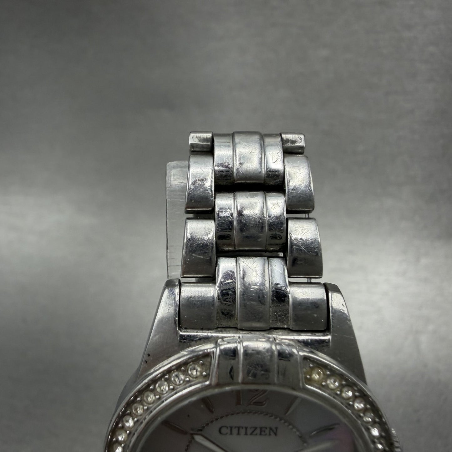 Citizen EcoDrive Watch Women 28mm MOP Dial Silver Tone Round Date Runs4