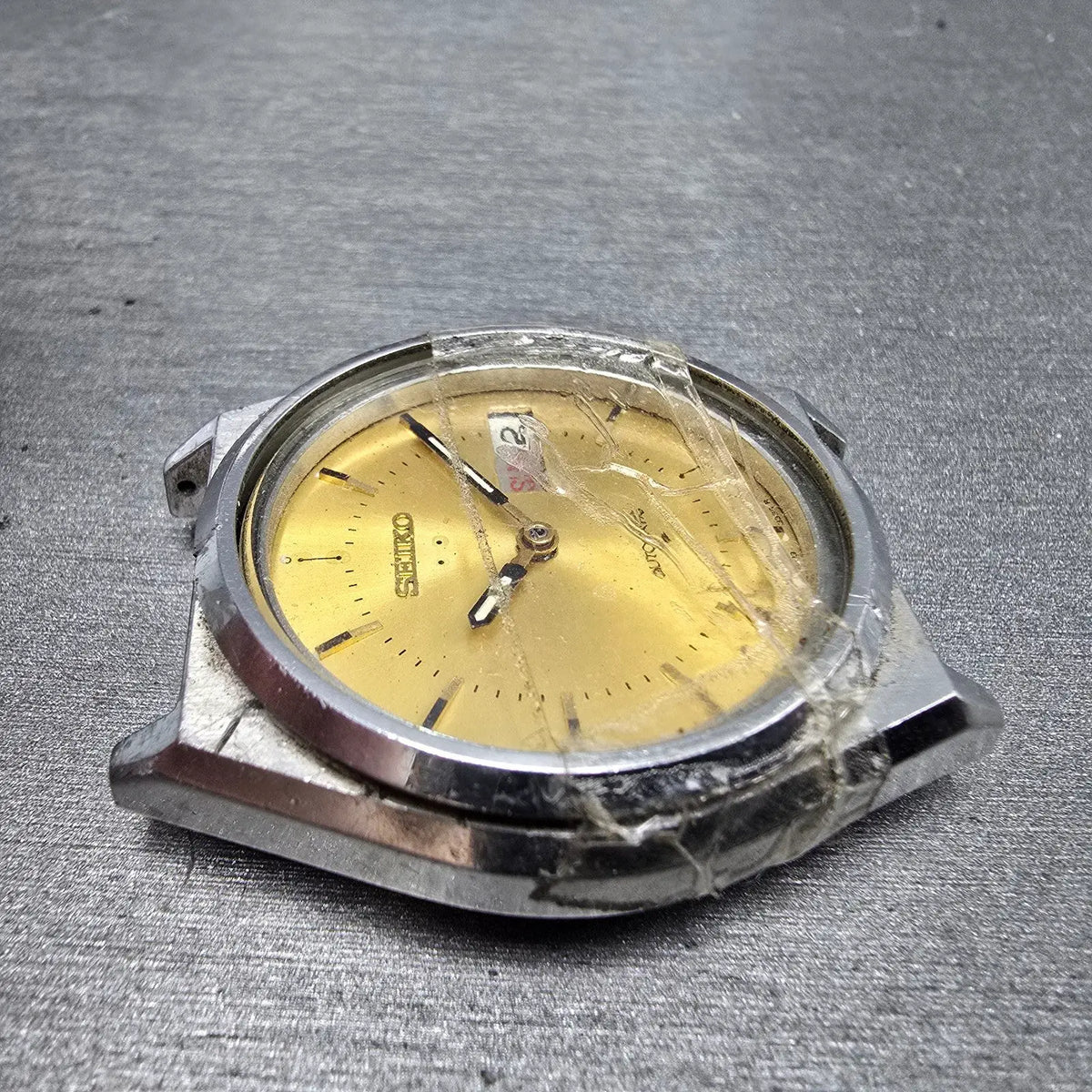 Seiko 5 Automatic Watch Men 38mm Gold Dial Steel Daydate 7009-8761 PARTS4