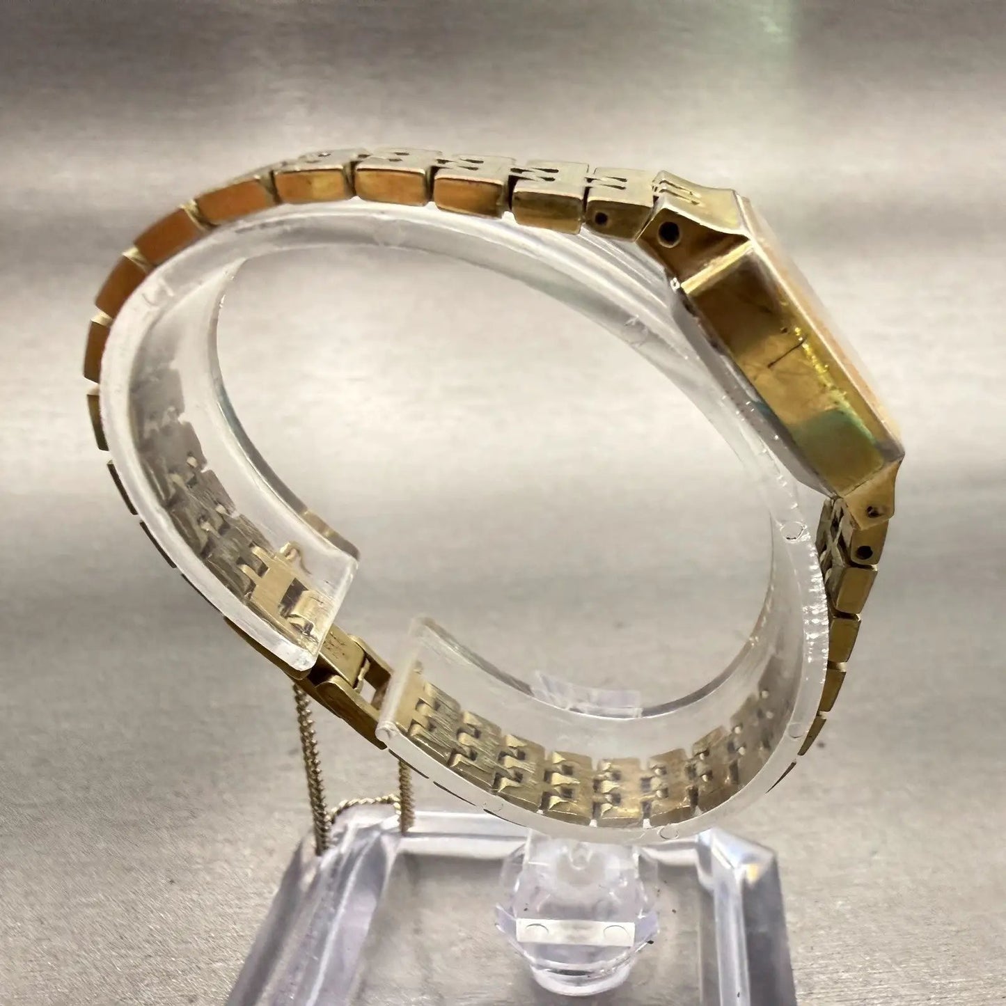 Seiko Watch Women 18mm Champagne Dial Gold Tone Rectangle 4700-3019 New Battery8
