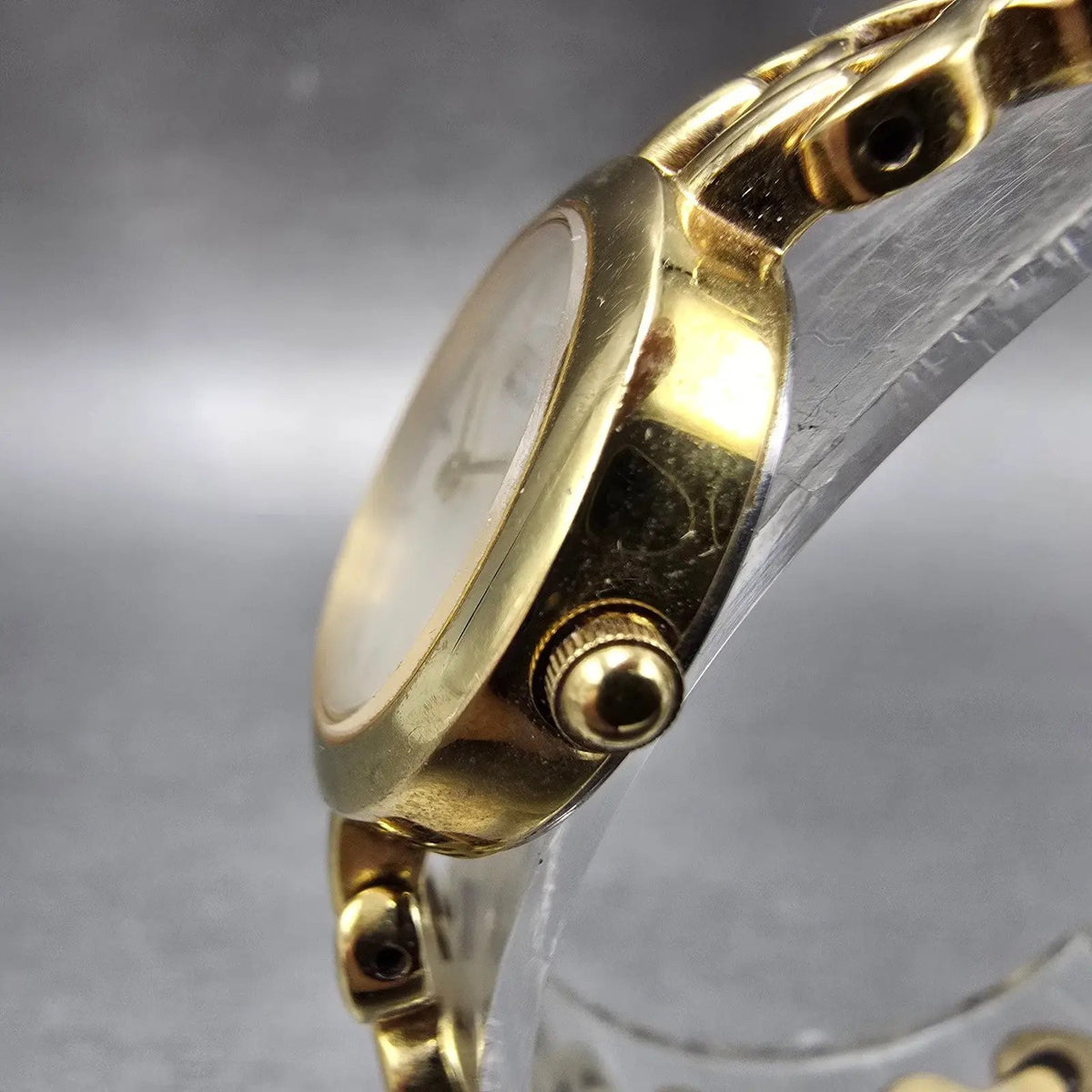Citizen Eco-Drive Watch Women 21mm MOP Dial Gold Tone Round B023-K004829 Runs2