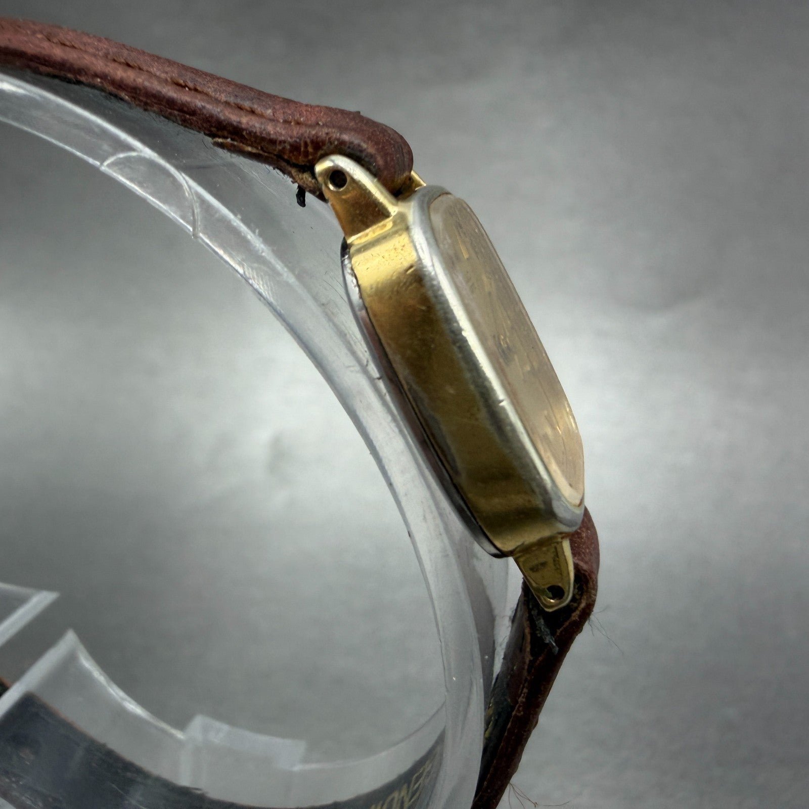 Seiko Watch Women 16mm Champagne Dial Gold Tone Rectangle 2C21-5139 New Battery3