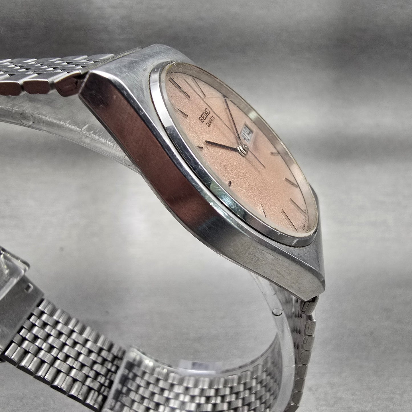 Seiko Watch Men 33mm Pink Dial Silver Tone Daydate Round 7813-8009 New Battery3