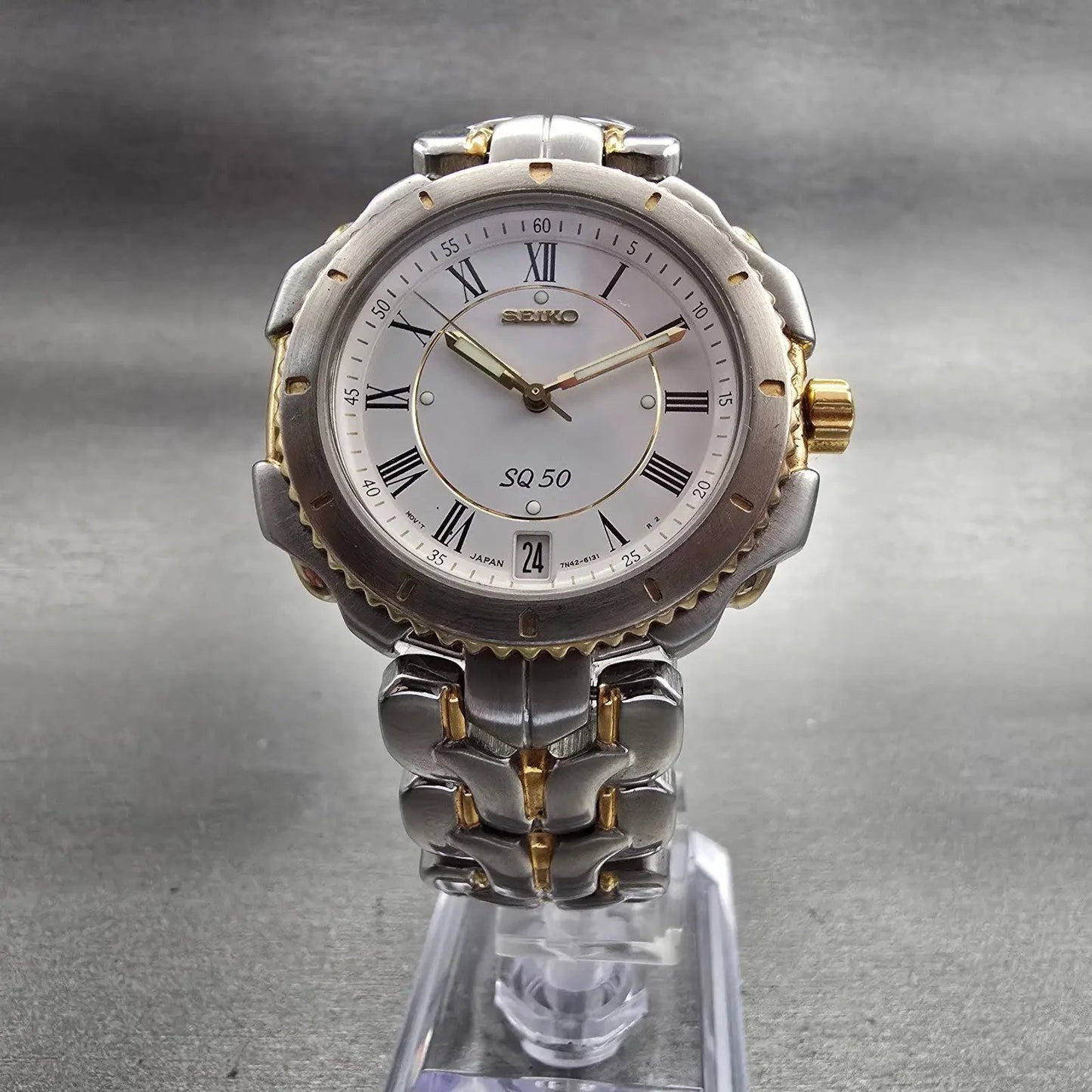 Seiko SQ Watch Men 36mm White Dial Two Tone Date Round 7N42-6090 New Battery VTG5