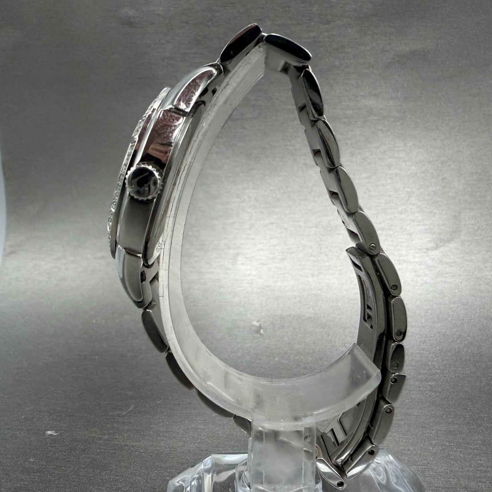 Bulova Watch Women 33mm MOP Dial Silver Tone Round 96L146 New Battery Diamond6