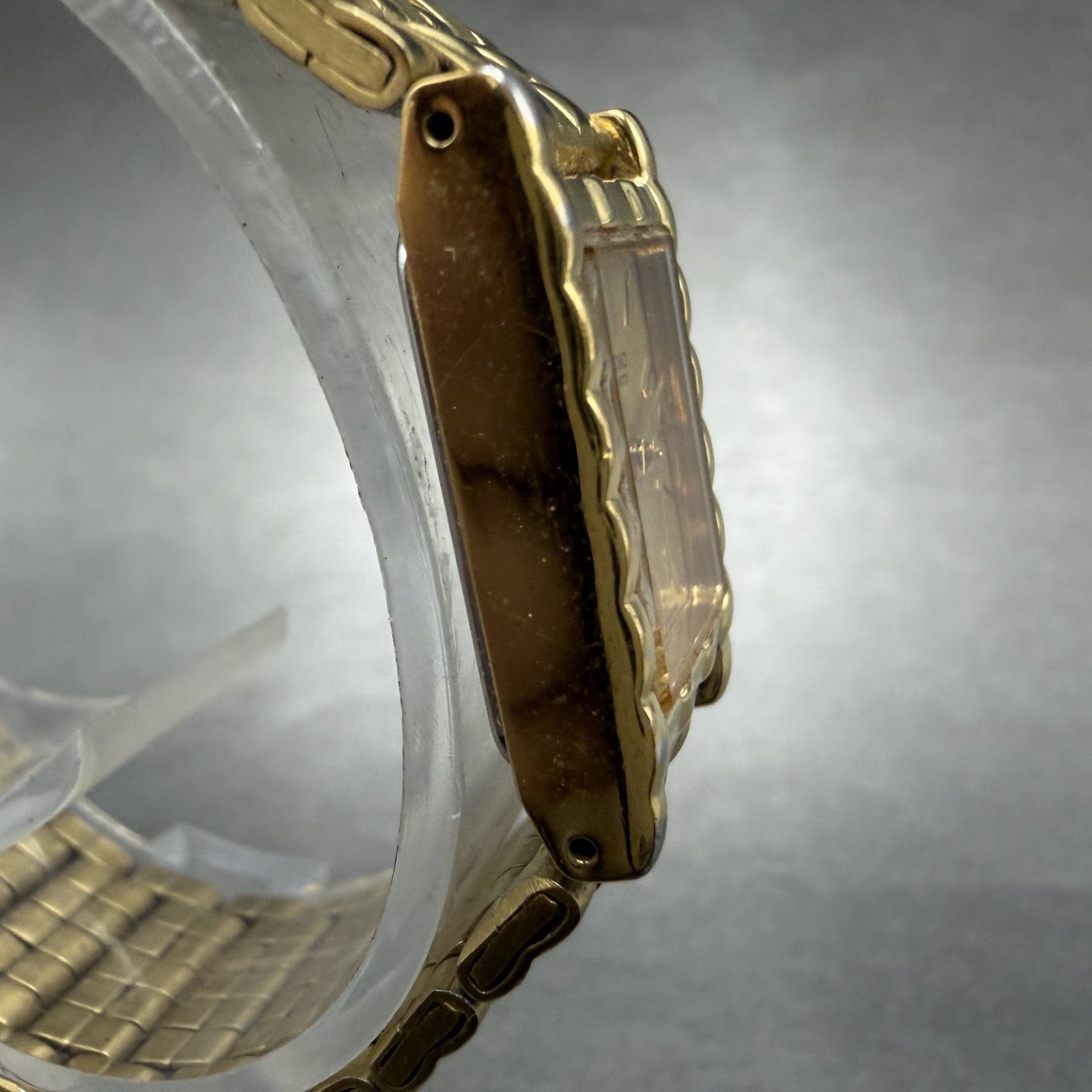 Seiko Tank Watch Women 16mm Champagne Dial Gold Tone Rectangle 1N01-5A69 New Bat3
