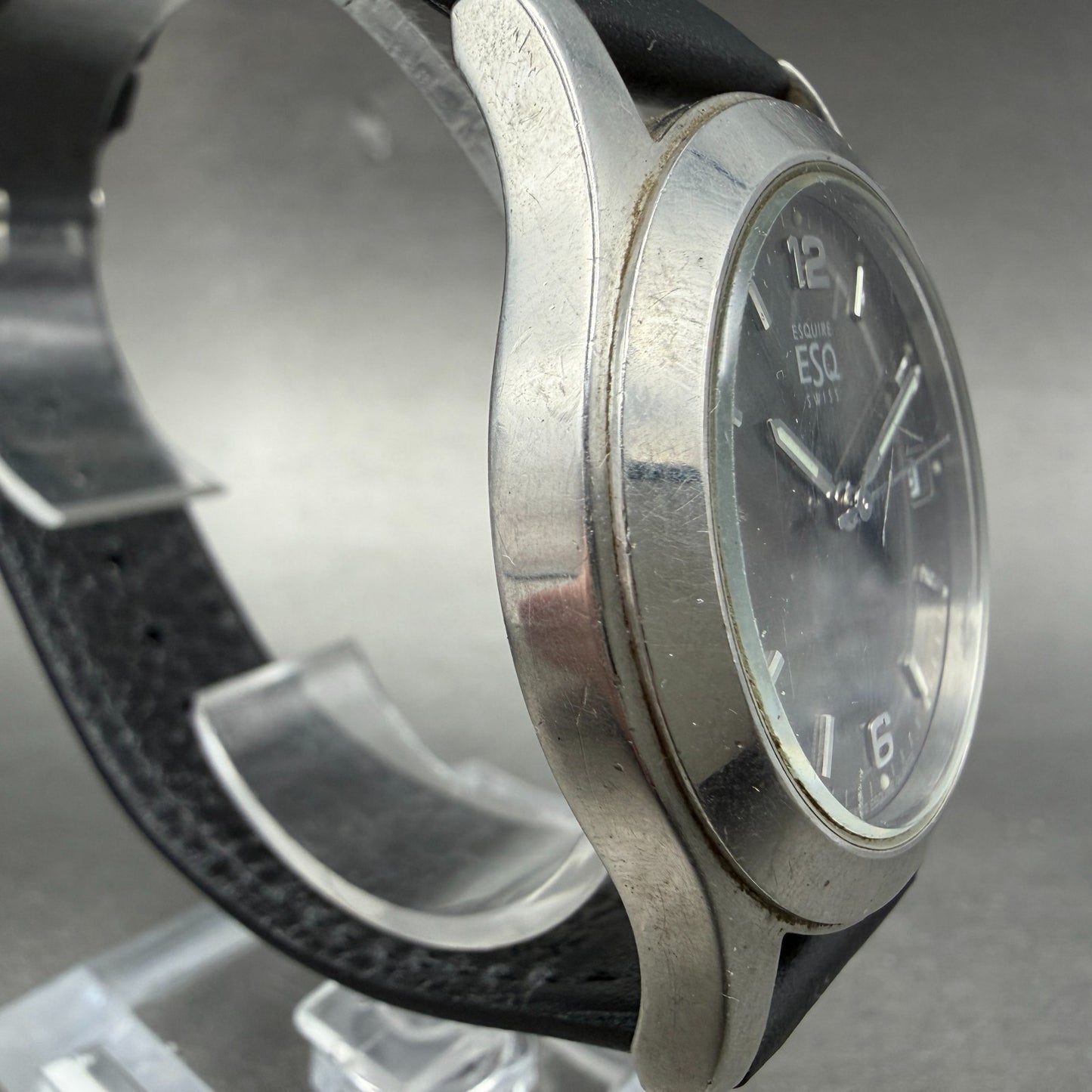ESQ Watch Men 37mm Gray Dial Silver Tone Date Round 300712 Leather New Battery3